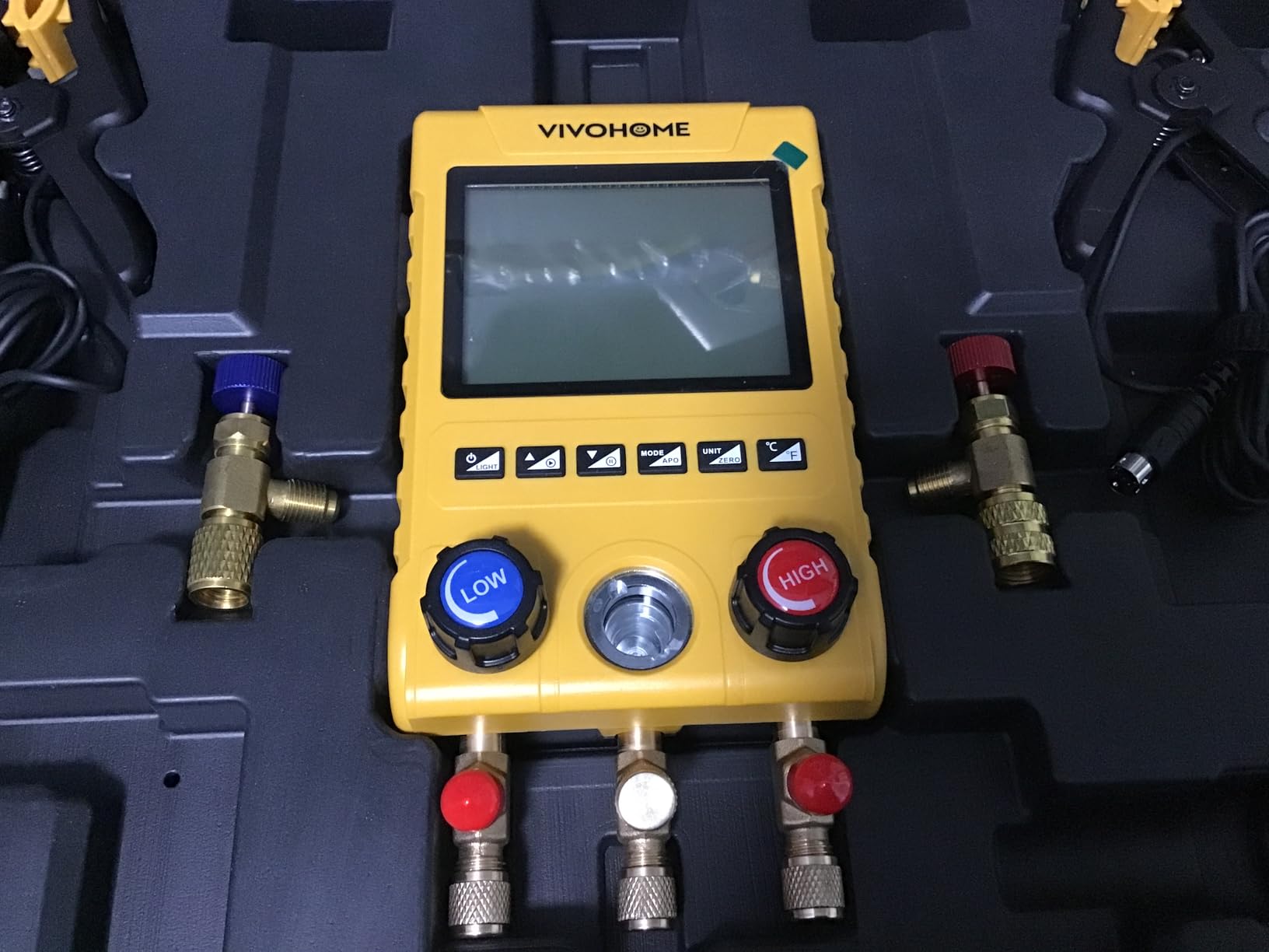 VIVOHOME Digital HVAC Manifold Gauges with 2 Wired Temperature Clamp Probes | Refrigeration AC Gauge Set with 3 Hoses, Pressure and Temp Test, for R134a R410a R32 R1234yf R454B Refrigerant Recharge Kit customer photo 2