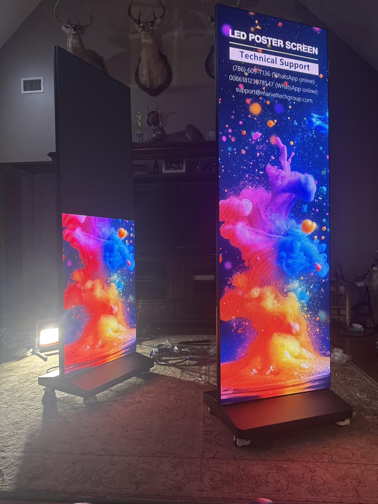 MWE P1.86 LED Poster Screen with Flight Case, 80