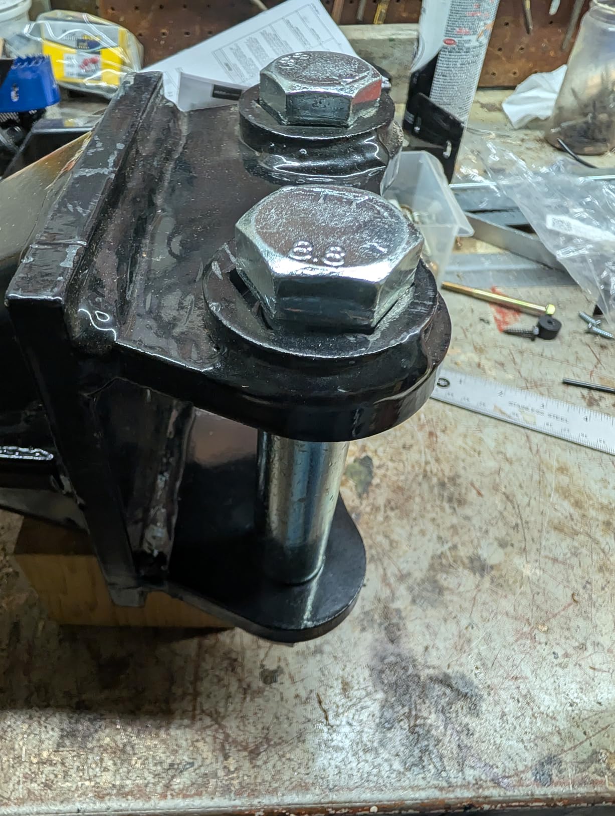 Mini Excavator Accessories Ripper, Single Hook Backhoe, Span: 3.54 Inches, Aperture: 0.98 Inches, Center Wheelbase: 3.46 Inches, with Pins, Suitable for Mini Excavator Attachments from 1 to 1.5 Tons customer photo 1