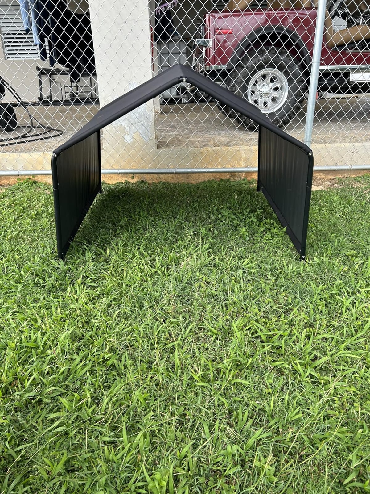 Dog Shade Shelter Outdoor 4'x4'x3' Tent for Large Medium Dogs, Outside Sun Rain Canopy Pet House for Cats Pigs Livestock with Waterproof Roof Ground Nails,Black customer photo 1