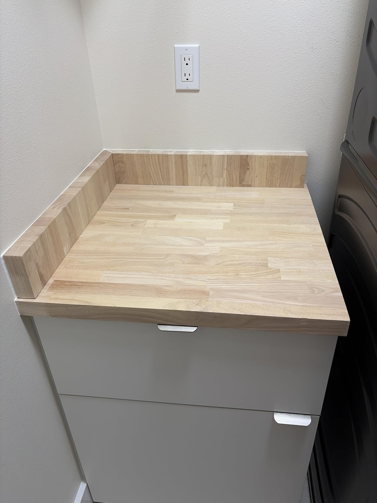 36''L x 25''W x 1.5''Th Hevea Solid Wood Butcher Block Countertop, Butcher Block Table Top for DIY Washer Dryer/Island/Kitchen Countertop (Unfinished) customer photo 2