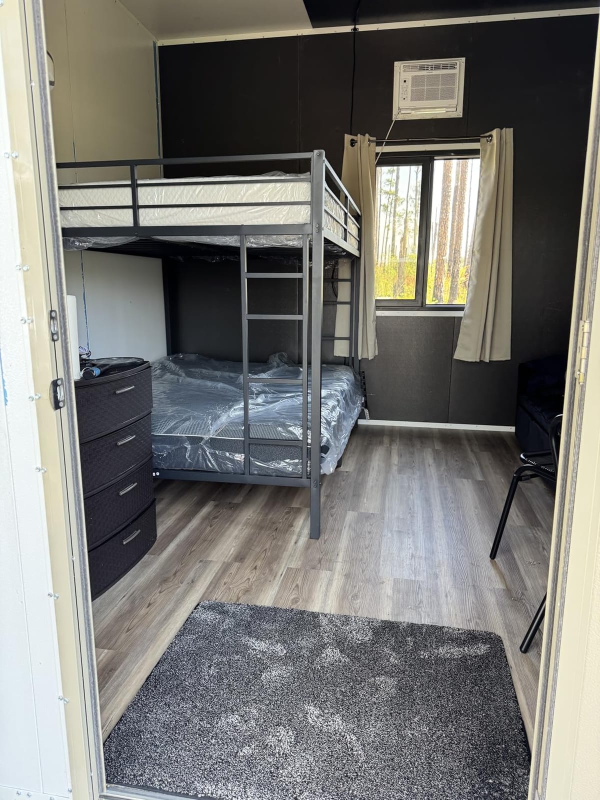 Queen Over Queen Bunk Bed Frame, Heavy Duty Metal Loft Bed for Adults/Teens, 400/600LB Capacity w/Ladder & Guardrail, Noise-Free Steel Slats, No Box Spring Required, Black customer photo 1