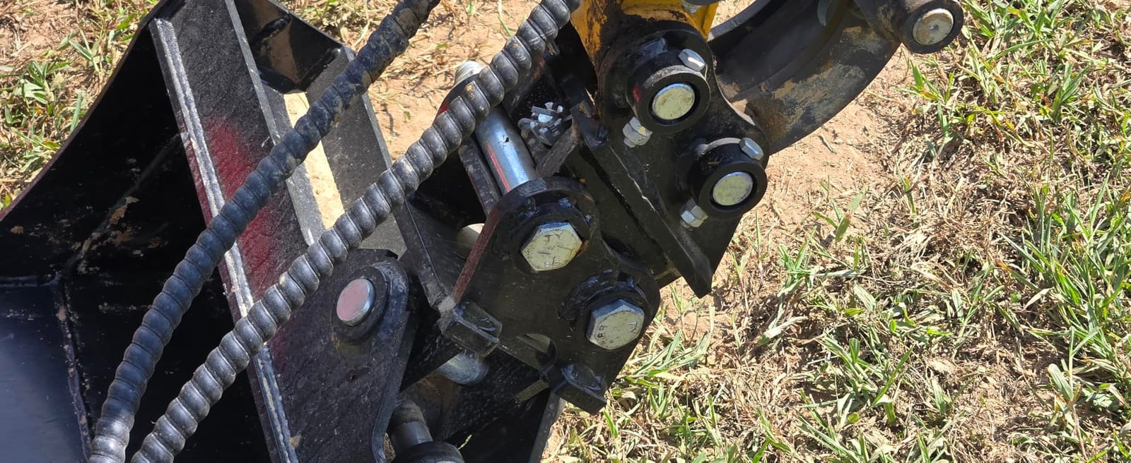 Mini Excavator Attachments Mechanical Quick Change Hitch customer photo 1