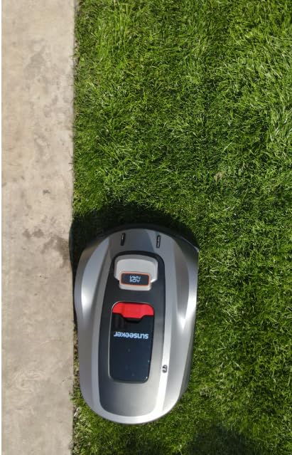 Sunseeker X3 Plus Robot Lawn Mower, RTK, Vision AI, 0.3 Acre, Wire-Free customer photo 1