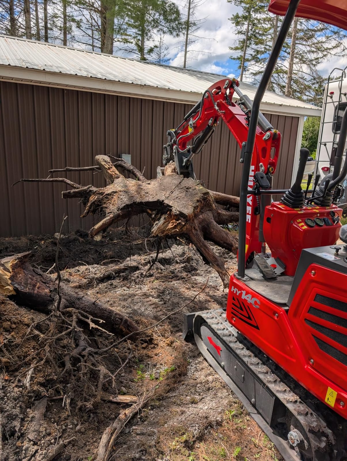 1.4 Ton Mini Excavator 13.5HP Gas Digger with Canopy & Swing Boom. customer photo 2