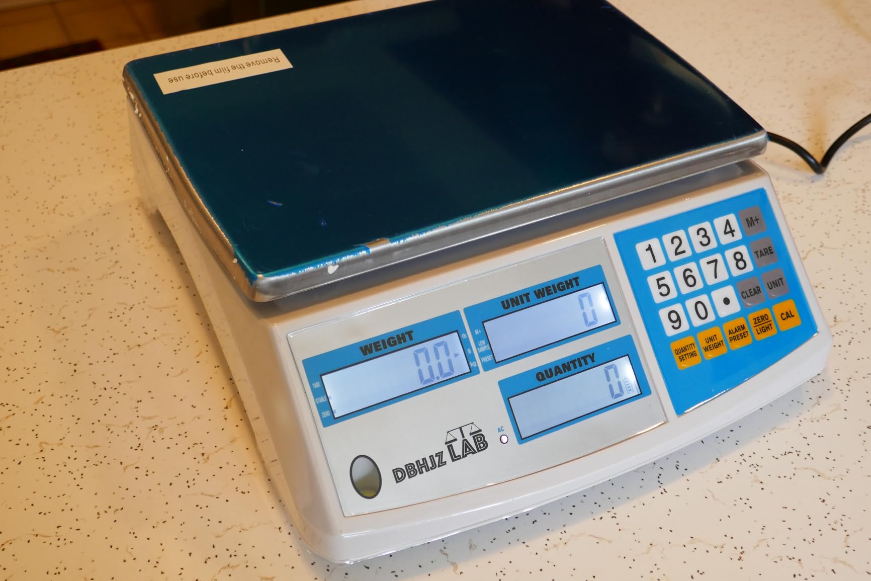 Counting Scale 30kg/66lb x 0.1g for Small Parts, Coins, Pieces, Tickets customer photo 1