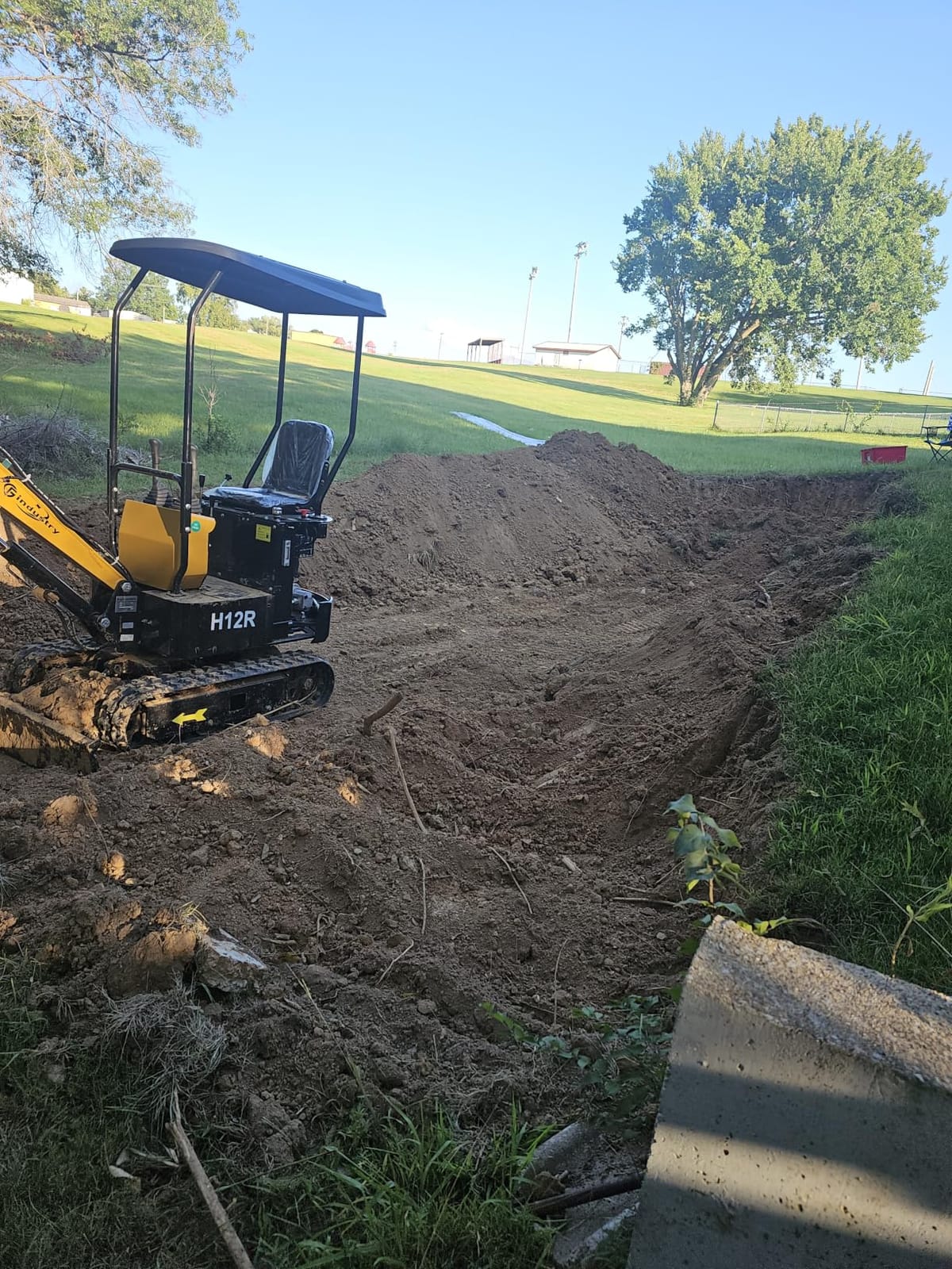 Nakkaa Mini Excavator Ripper Compatible with 1-1.5 Ton Small Digger customer photo 1