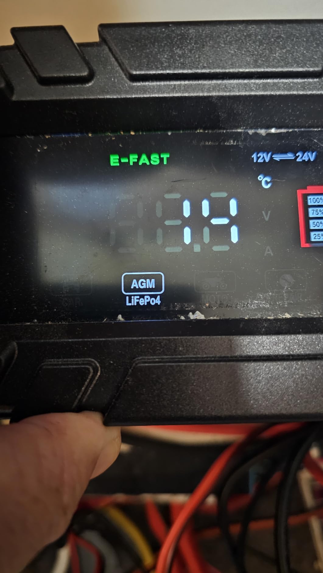 12V 600Ah LiFePO4 Lithium Battery Built-in 200A BMS | 15000+ Deep Cycle 7200Wh Low Temp Protection IP65 Waterproof for Marine, RV, Solar System, Off Grid, Home Energy Storage customer photo 2