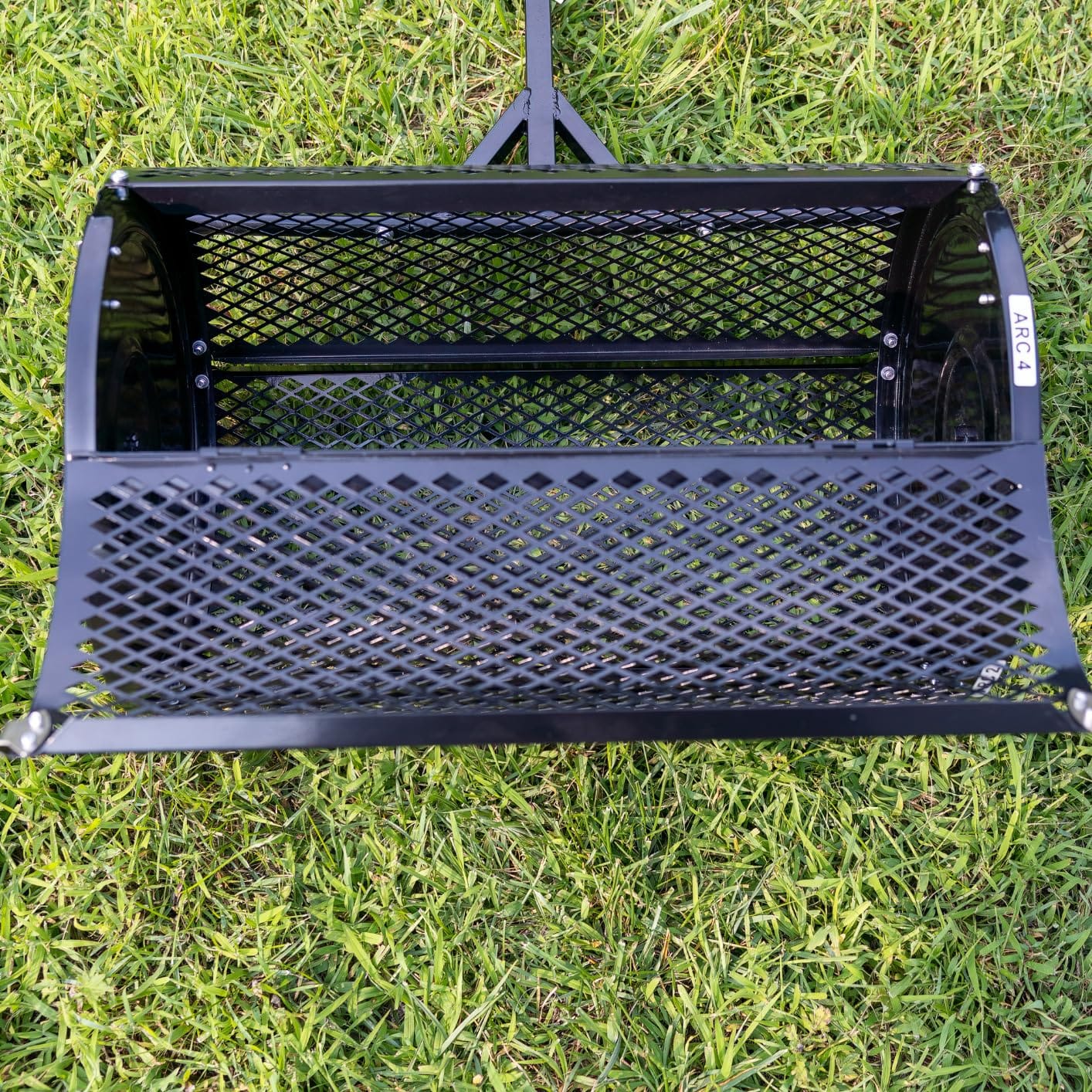 Compost Spreader 30 Inch Peat Moss Spreader - Black customer photo 2
