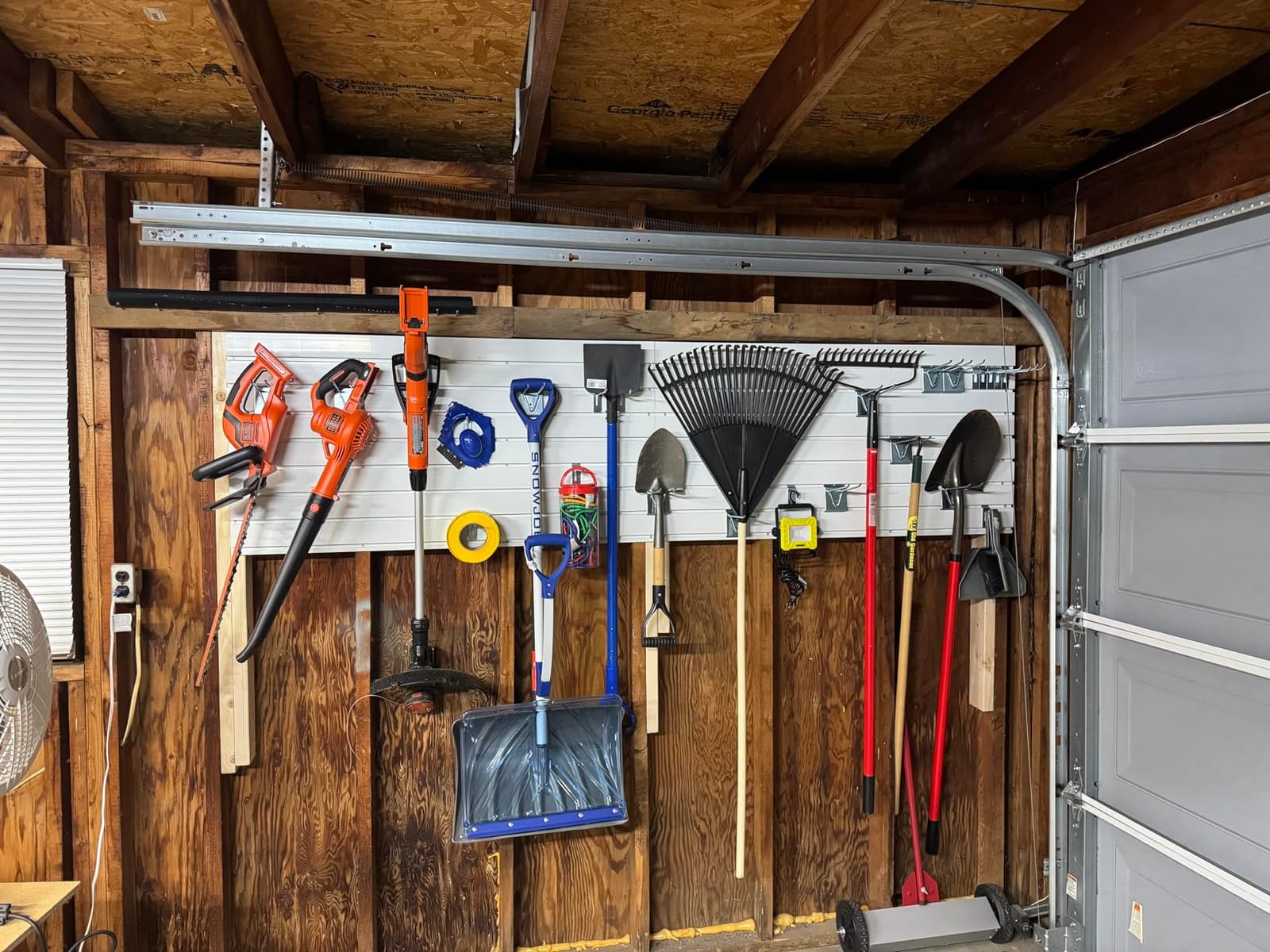 Ezlaino Slatwall 4 FT x 8 FT, PVC Slat Wall Paneling Garage Wall Organizer customer photo 1