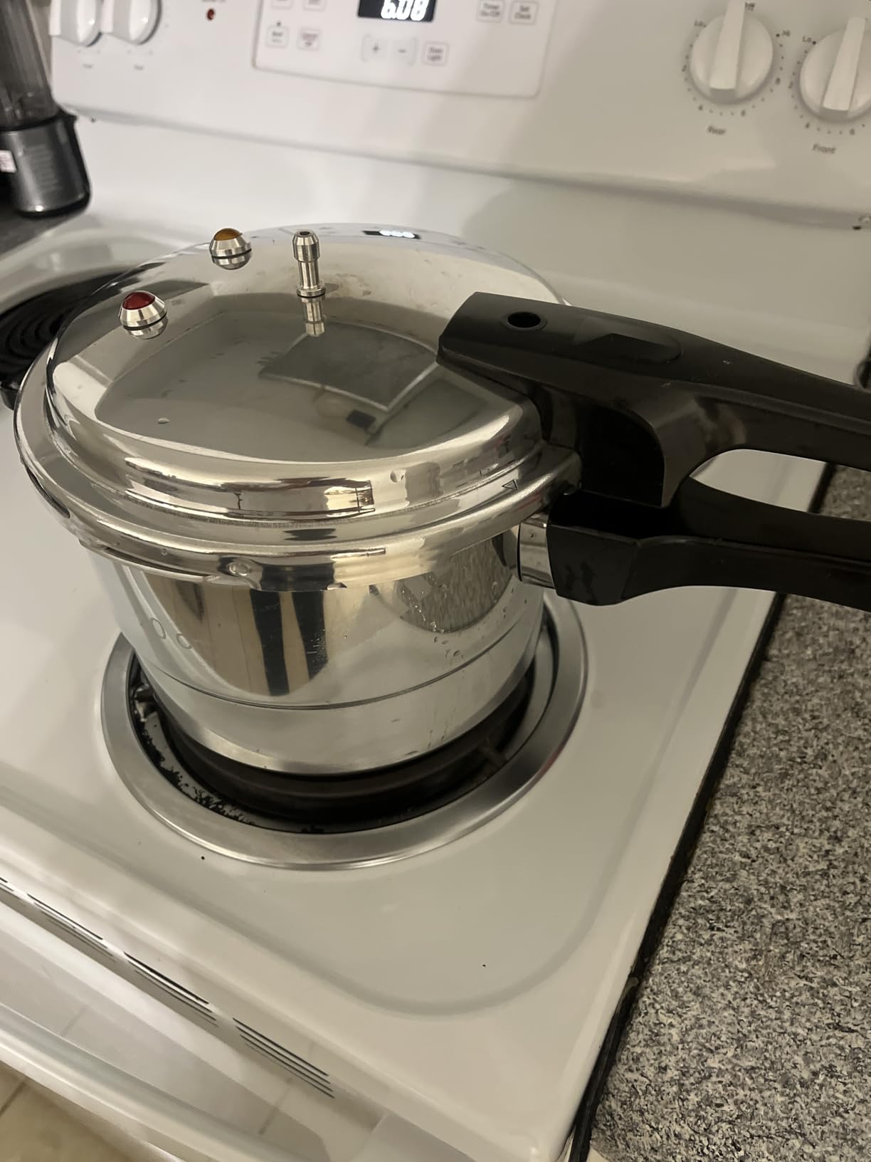 Wantjoin Aluminum Pressure Cooker 23Qt Pressure Canner, Pressure Pot with Pressure Control for Home Kitchen or Restraurant, Commercial Pressure Cooker with Gauge customer photo 2