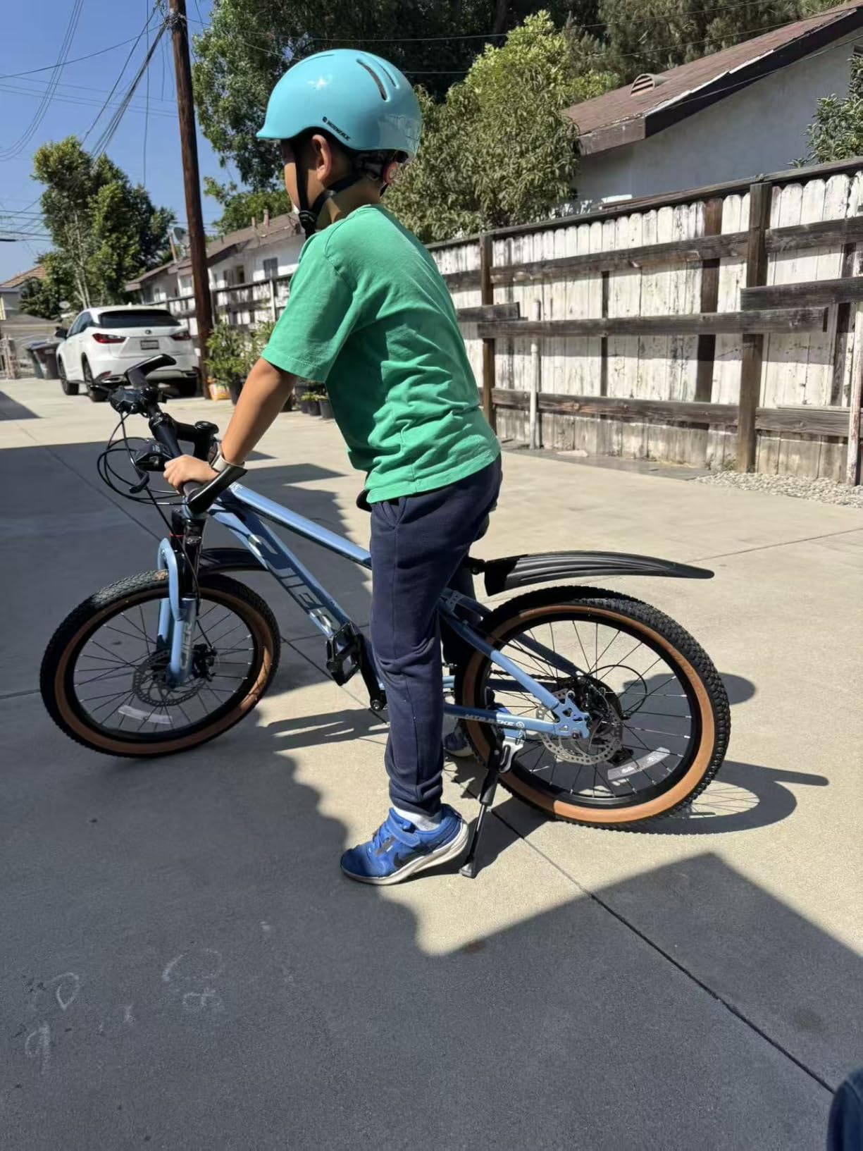 DEYGIA 24/26 inch Kids Mountain Bike, 21 Speeds Kids Bike for Boys/Girls, 2.125'' Tires MTB Bicycle with Suspension Fork, Disc Brakes, Internal Wiring Frame, Auxiliary Handle customer photo 2