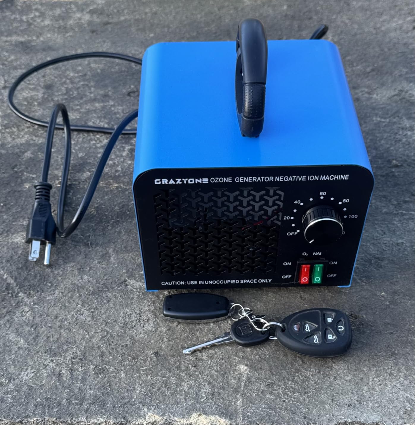120,000mg/h Ozone Generator, High-Capacity Ozone Machine with Negative Ions | Ozone Odor Eliminator, Home & Car Ozone Sanitizer, Pet Smoke Odor Remover. Metal Housing, 120Min/Hold, 3200RPM, 6000Sq.Ft. customer photo 1