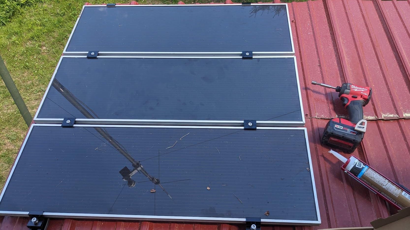 Anbte Solar Panel Mounting Brackets for Roof, Aluminum Solar Rails, Black customer photo 2