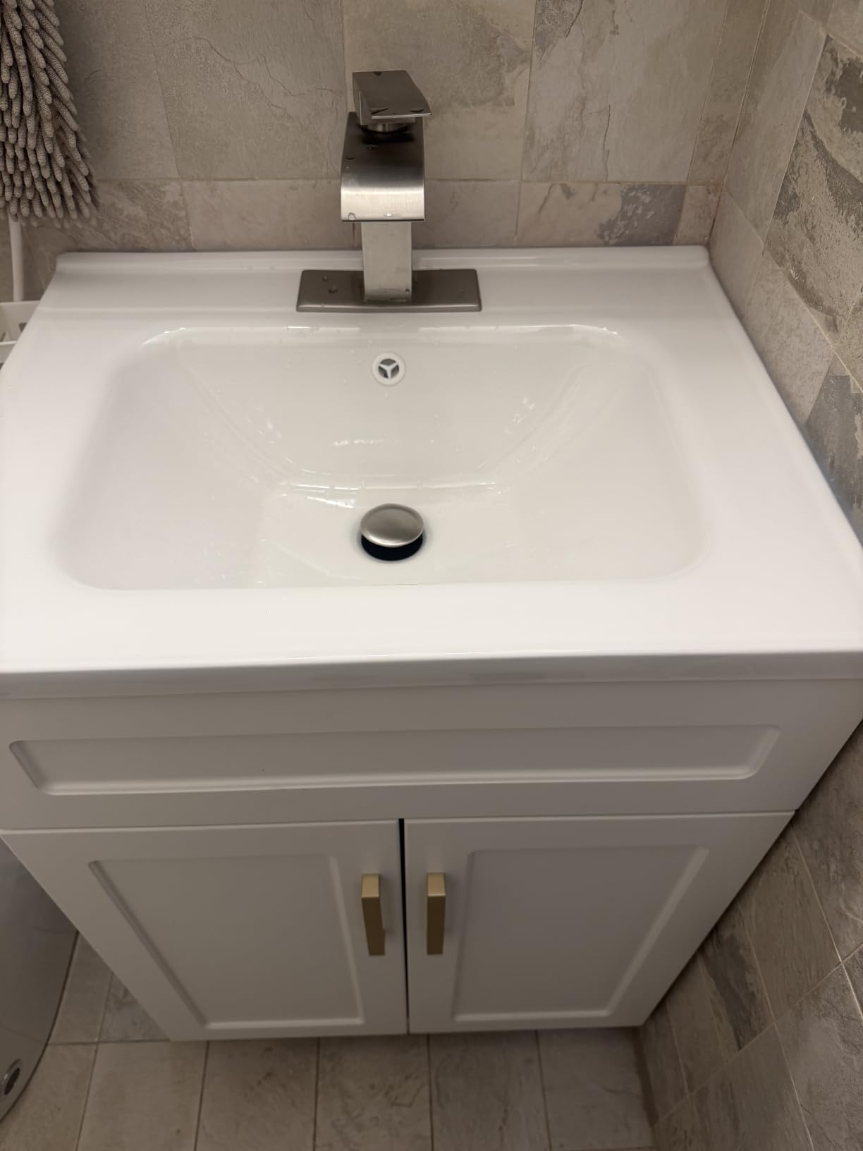 Smhxo Floating Bathroom Vanity with Sink, 40 Inch Wall Mounted Bathroom Vanity with 2 Drawers and Wave-Carved Design Door, Modern Wooden Cabinet with Ceramic Sink and Storage, Grey customer photo 2
