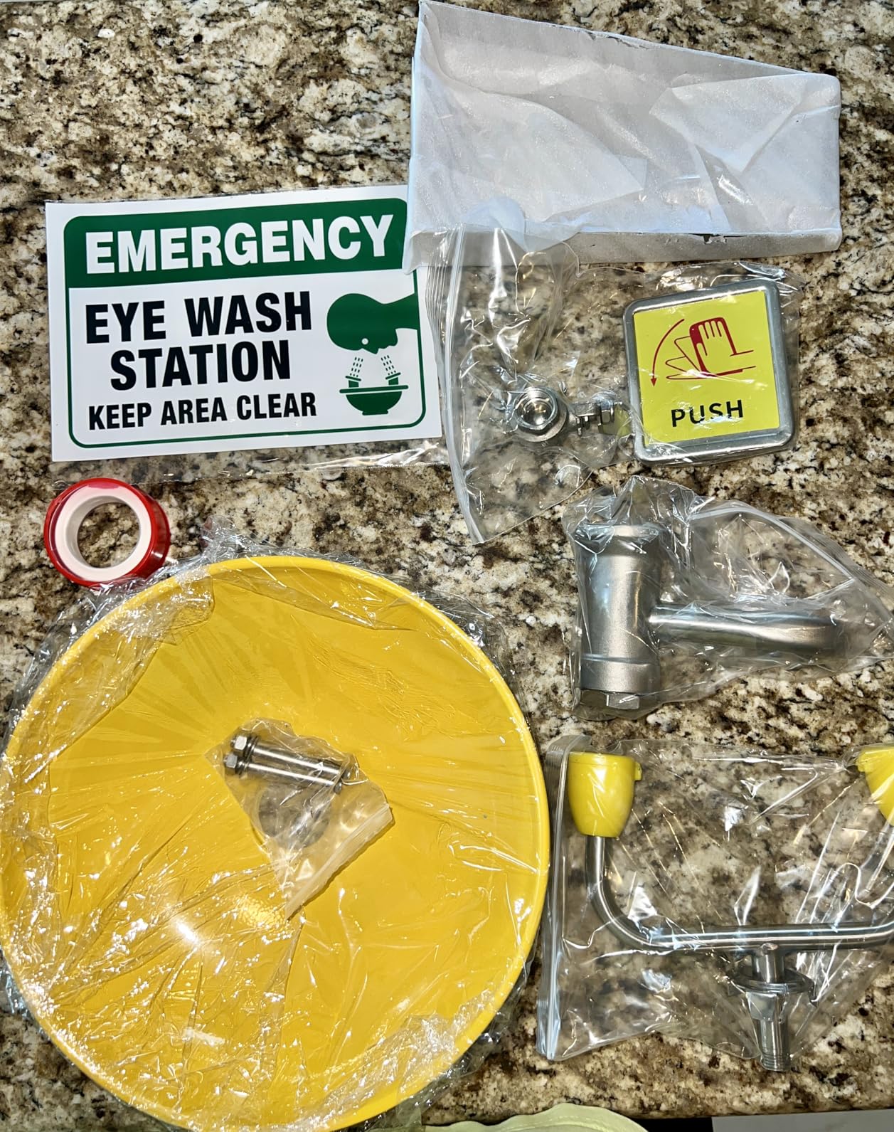 304 Stainless Steel Combination Emergency Eye Wash Shower Station, Industrial & Commercial Level with Emergency Sign, NPT Thread, Safety Eyewash Stations, ANSI Z358.1-2014 Standards. customer photo 2