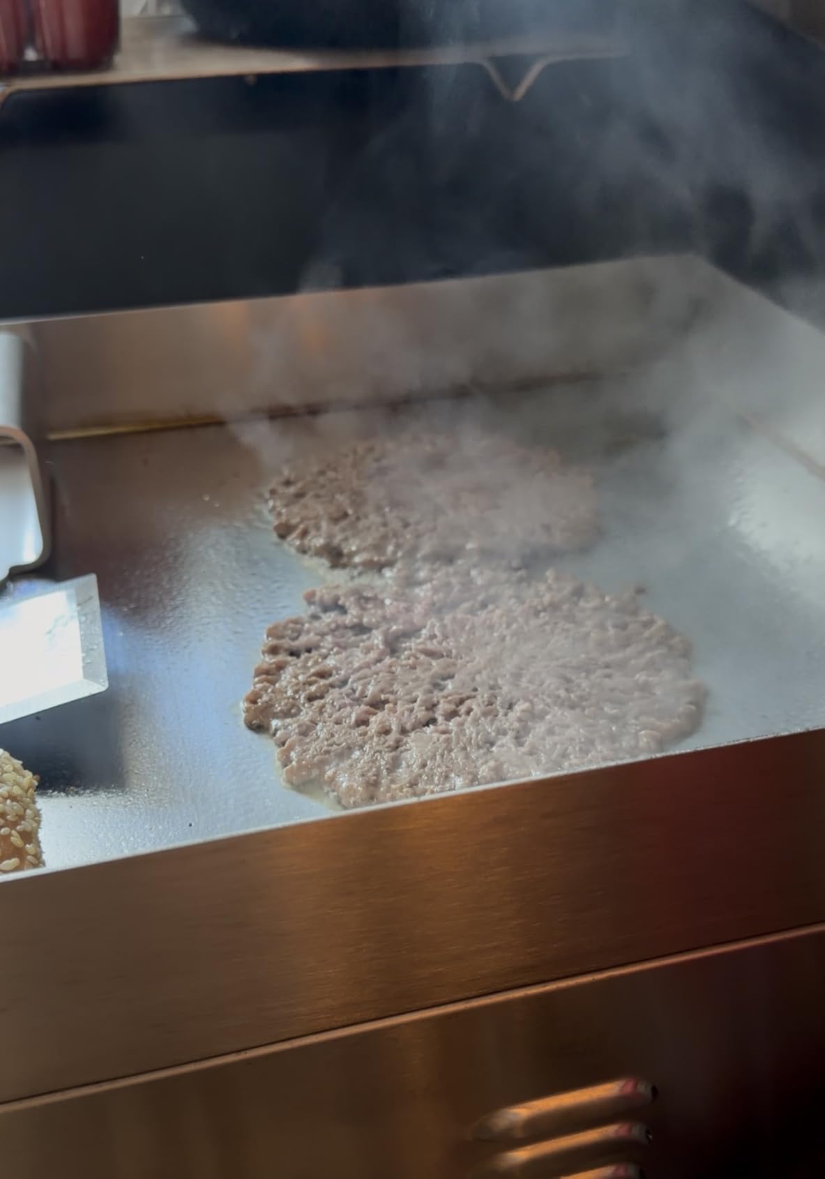 EGGKITPO 36 Inch CSA Certified Commercial Propane/Natural Gas Griddle Manual Controls 90,000 BTU Countertop Flat Top Grill Hot Plate with Independeent Knob 3 Burners Teppanyaki Grill for Restaurant customer photo 1
