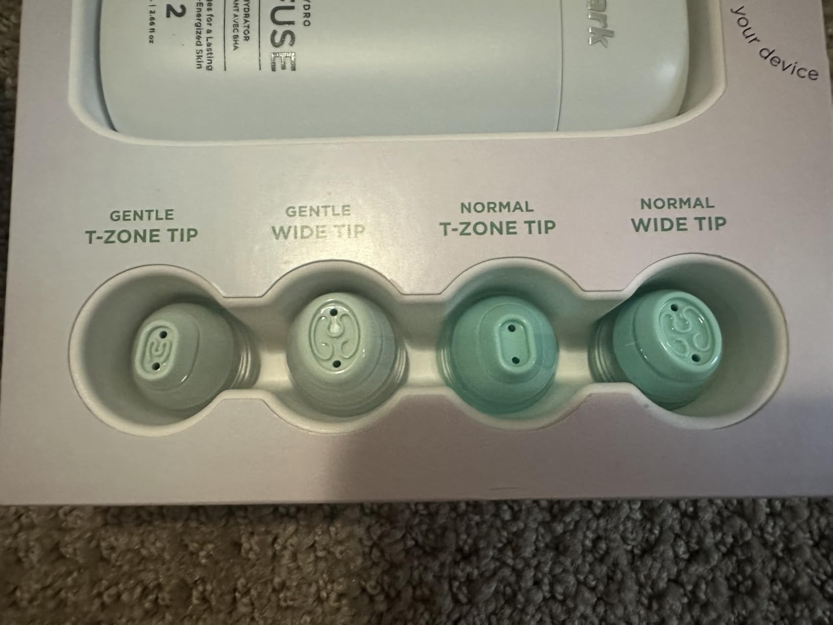 Shark FacialPro Glow + DePuffi 2-in-1 Facial & Contrast Therapy, FH320PL | Hydro-Powered Facial System + DePuffi Hot & Cold Therapy, Clinically Tested to Exfoliate, Hydrate & Depuff in 10 Minutes customer photo 2