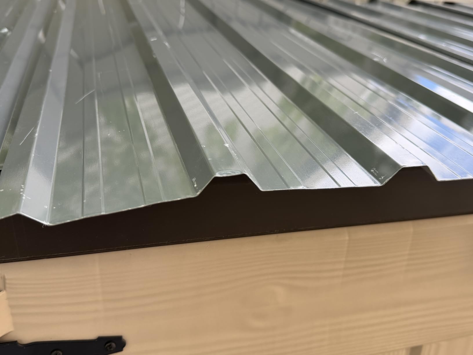 Brakki Metal Roofing Panels 10pcs 52.4 ft², Black Corrugated Roof Panels customer photo 2