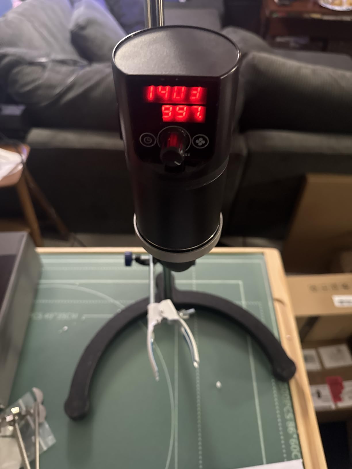 Electric Overhead Stirrer Max.40L 160W 100-2000RPM 10000mPa.s LCD Digital Lab Mixer Time and Speed Adjustable Equipped with Three Different Types of Mixing rods for Various uses customer photo 2