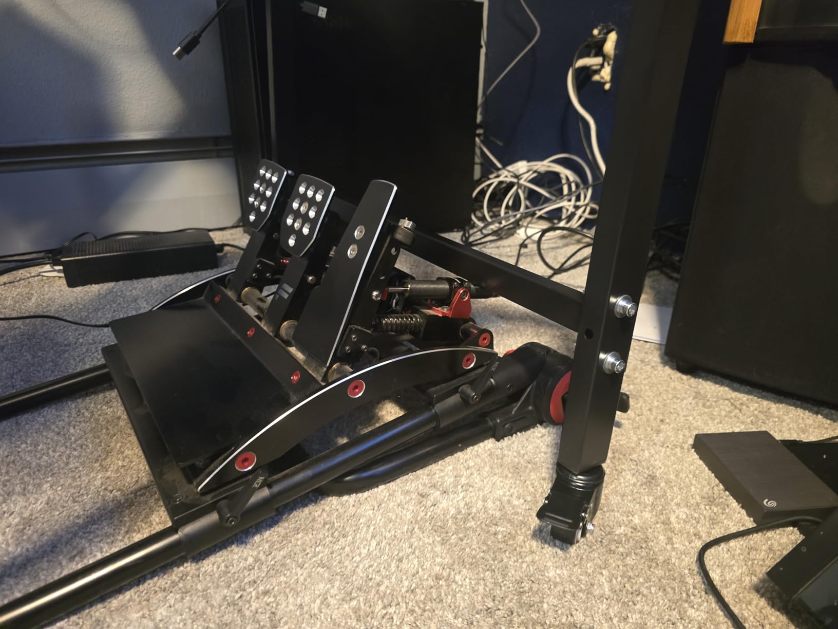 Marada Sim Racing Triple Monitor Stand with Wheels for 24-32 inch Displays | for Racing Flight Simulator Cockpit Rig, Tilt Rolling Triple TV Stand on Wheels, Portable and Height Adjustable customer photo 2