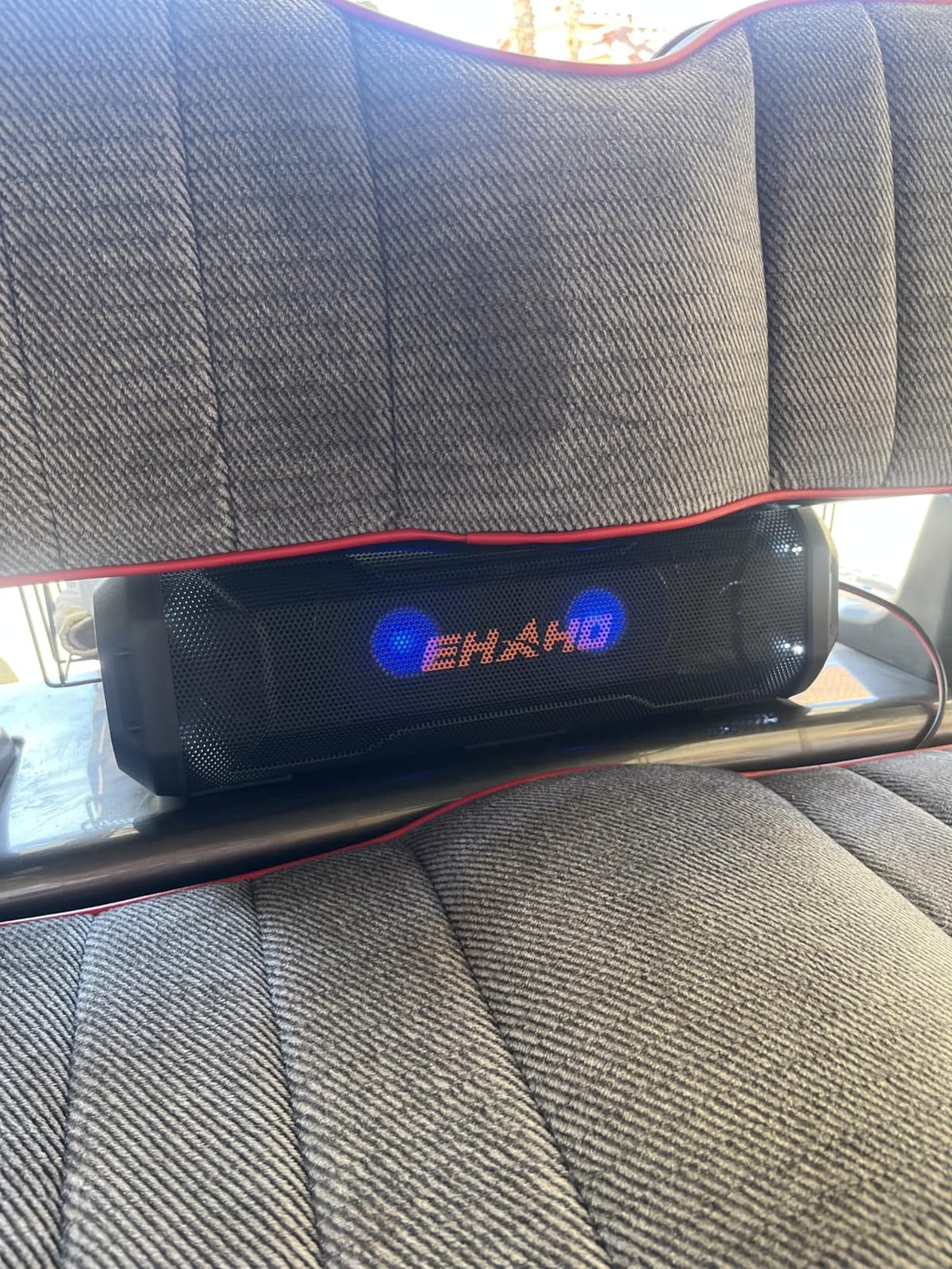 Ehaho 26'' UTV Sound Bar, Golf Cart Speaker Bluetooth with RGB Party Lights | 6-Speaker SXS SoundBar, IP66 Waterproof ATV Speaker System with EQ, Party Mode, RF Remote, AUX for Polaris RZR CFmoto Can-Am customer photo 2