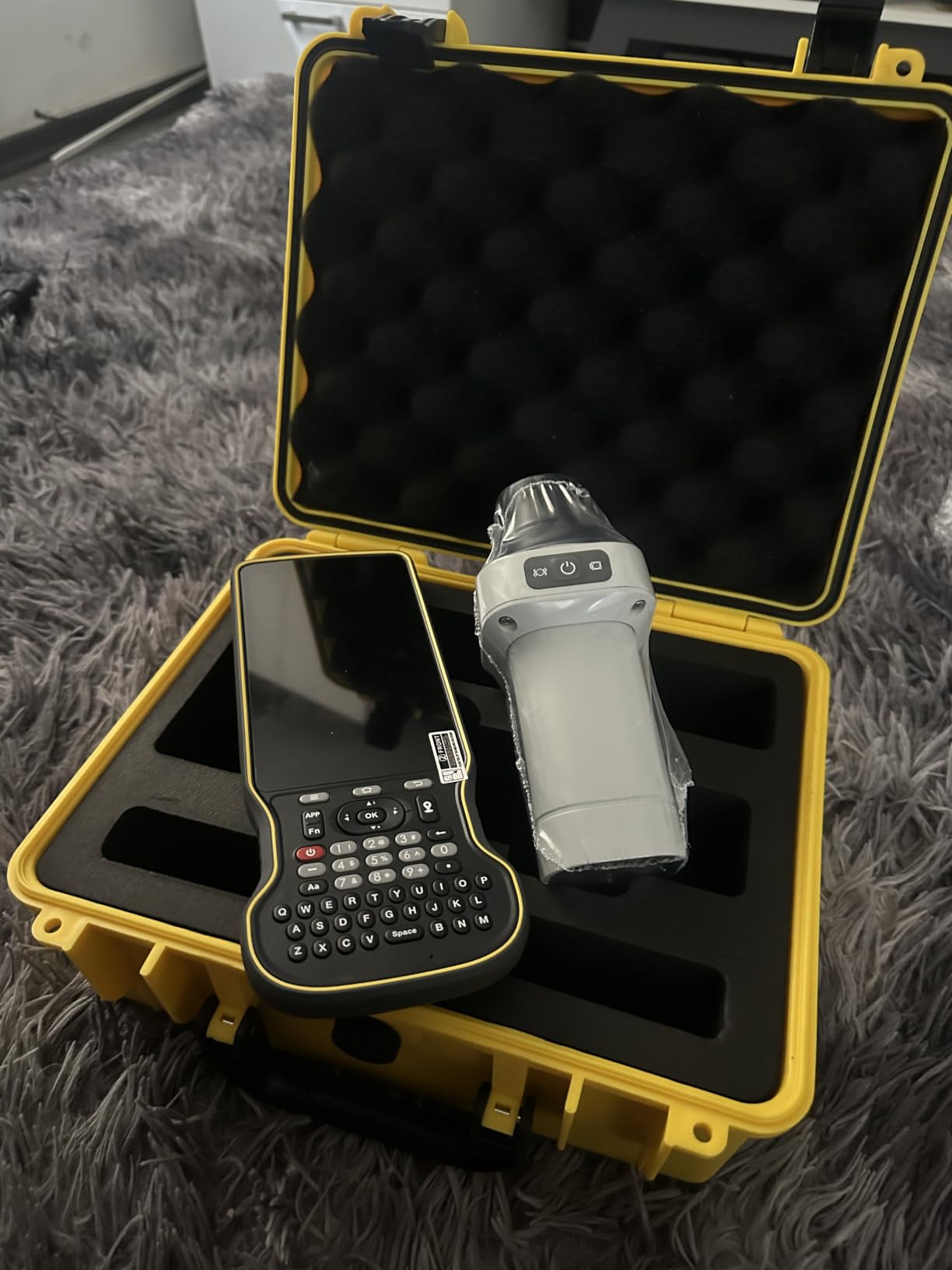 SMA25R Net GNSS RTK Survey System Handheld High Precision Positioning Receiver with Collector, CORS Connection, 10cm Accuracy by PPP, Tilt Compensation, for Land Surveying, Construction customer photo 1
