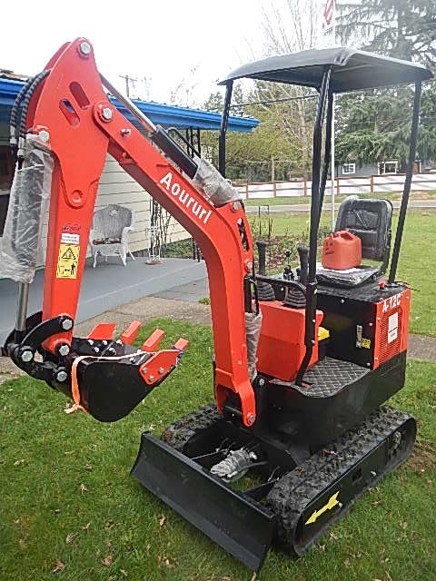 Aoururl 1.4 Ton Mini Excavator with 4 Attachments, 13.5HP Gasoline Engine | EPA Certified Compact Excavator, Hydraulic Control, Mini Backhoe for Garden, Farm, Trenching, Landscaping customer photo 1