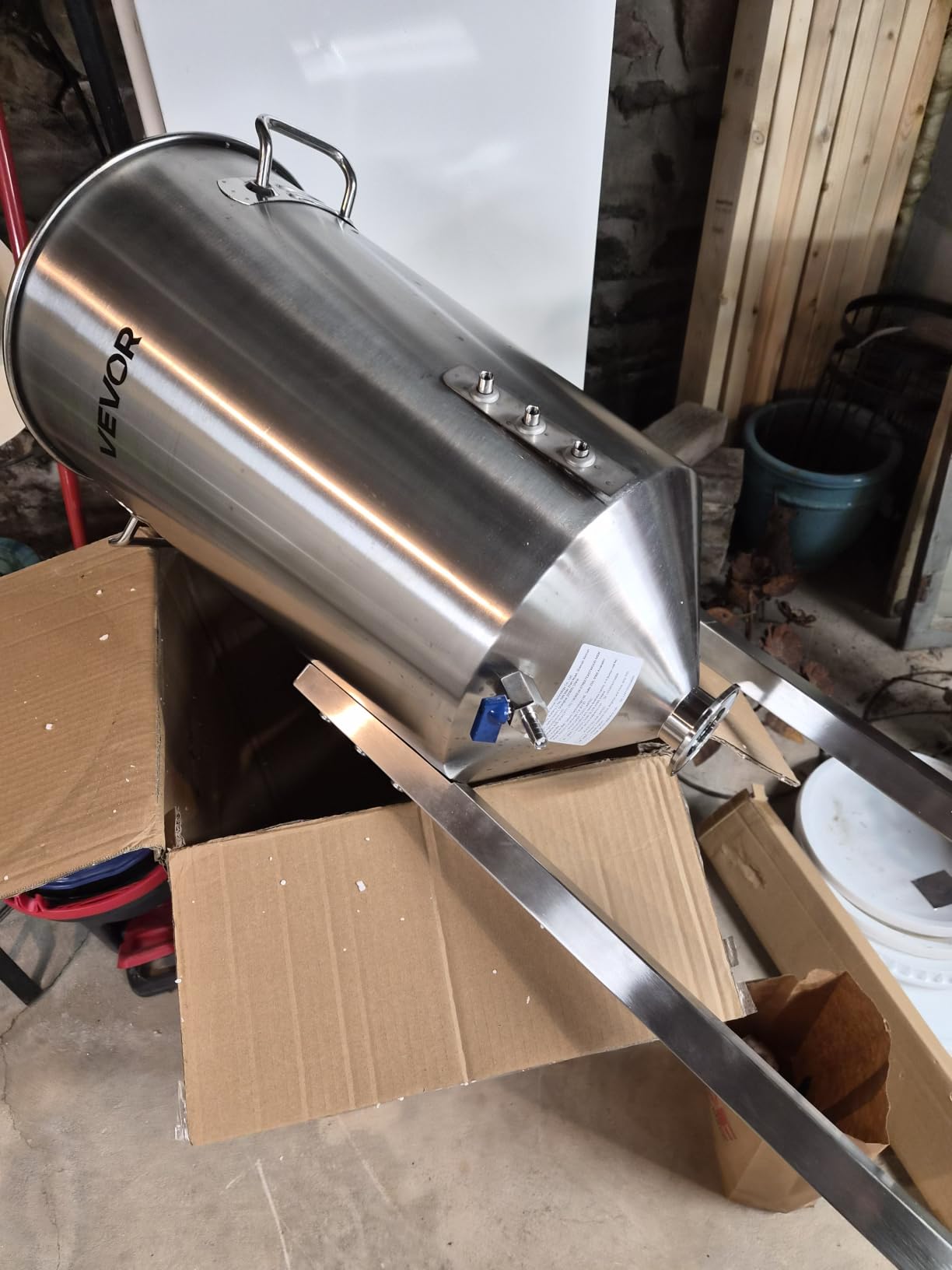 VEVOR Pressure Fermenter 15 PSI, 8 Gal/30L All-in-One Stainless Steel Conical Secondary Fermentation Bucket, for Wine, Beer Brewing Equipment customer photo 2