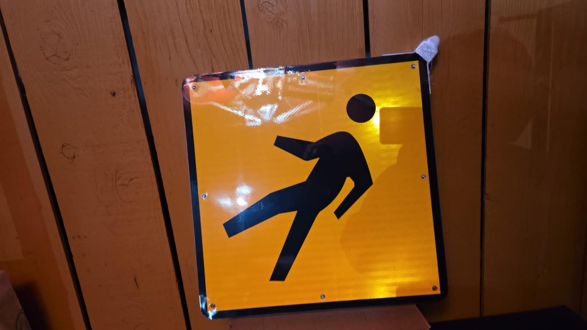 30-Inch Solar Powered LED Pedestrian Crossing Sign, MUTCD Compliant customer photo 1