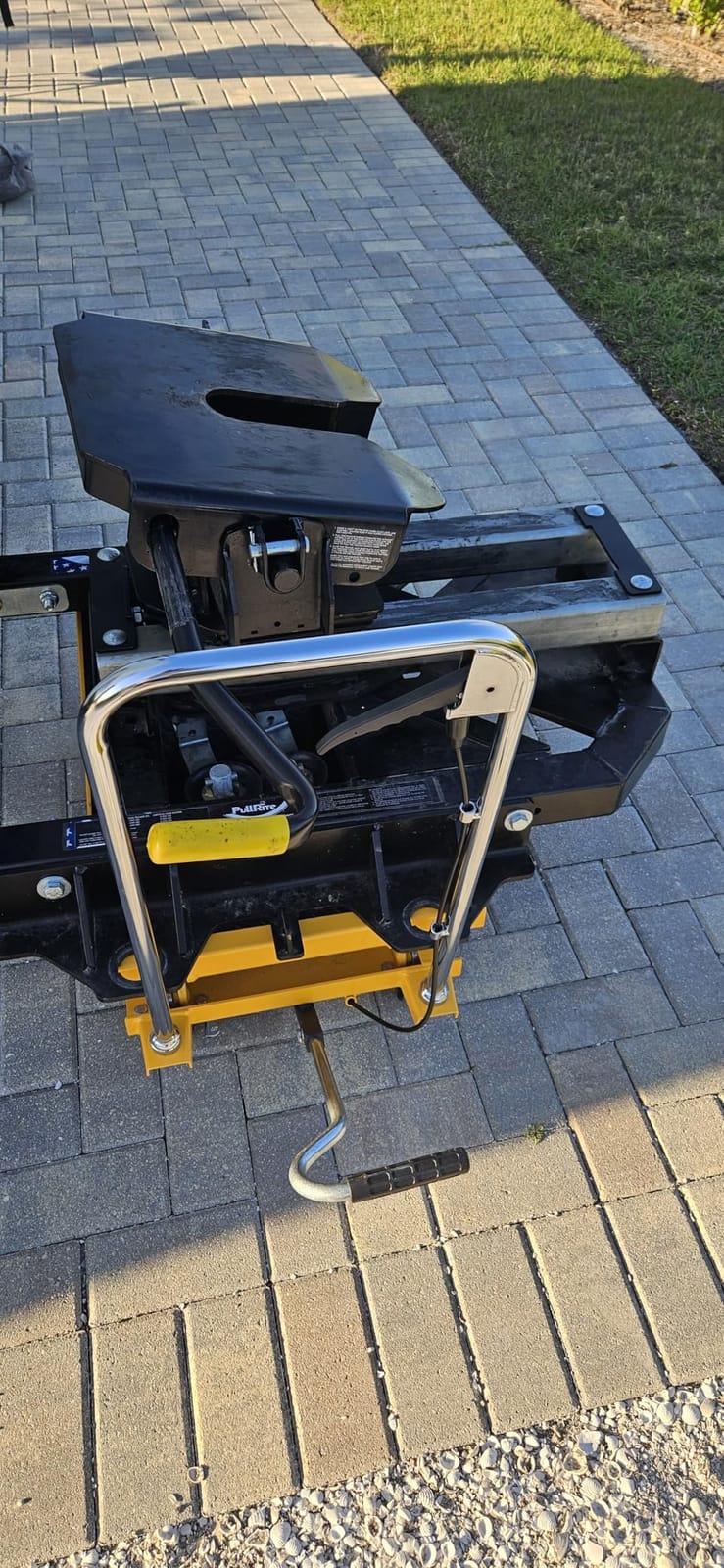 SPECRAFT 770 Lbs Hydraulic Lift Table Cart | 59 In Max Height, Double-Scissor Lift, 4 Wheels, Non-Slip Platform, Material Handling Equipment, Orange customer photo 1