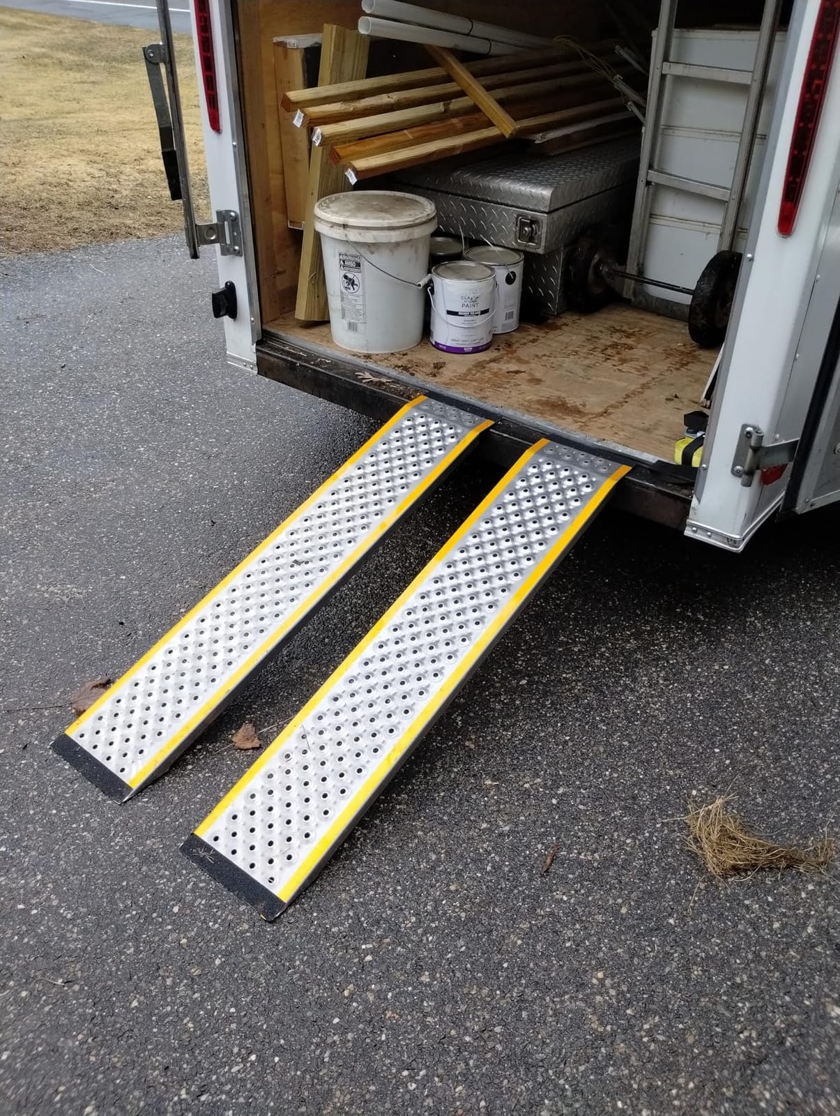 VNN Tri-fold Motorcycle Ramp for Pickup Truck, 77L x54 W Aluminum Loading Ramp customer photo 1