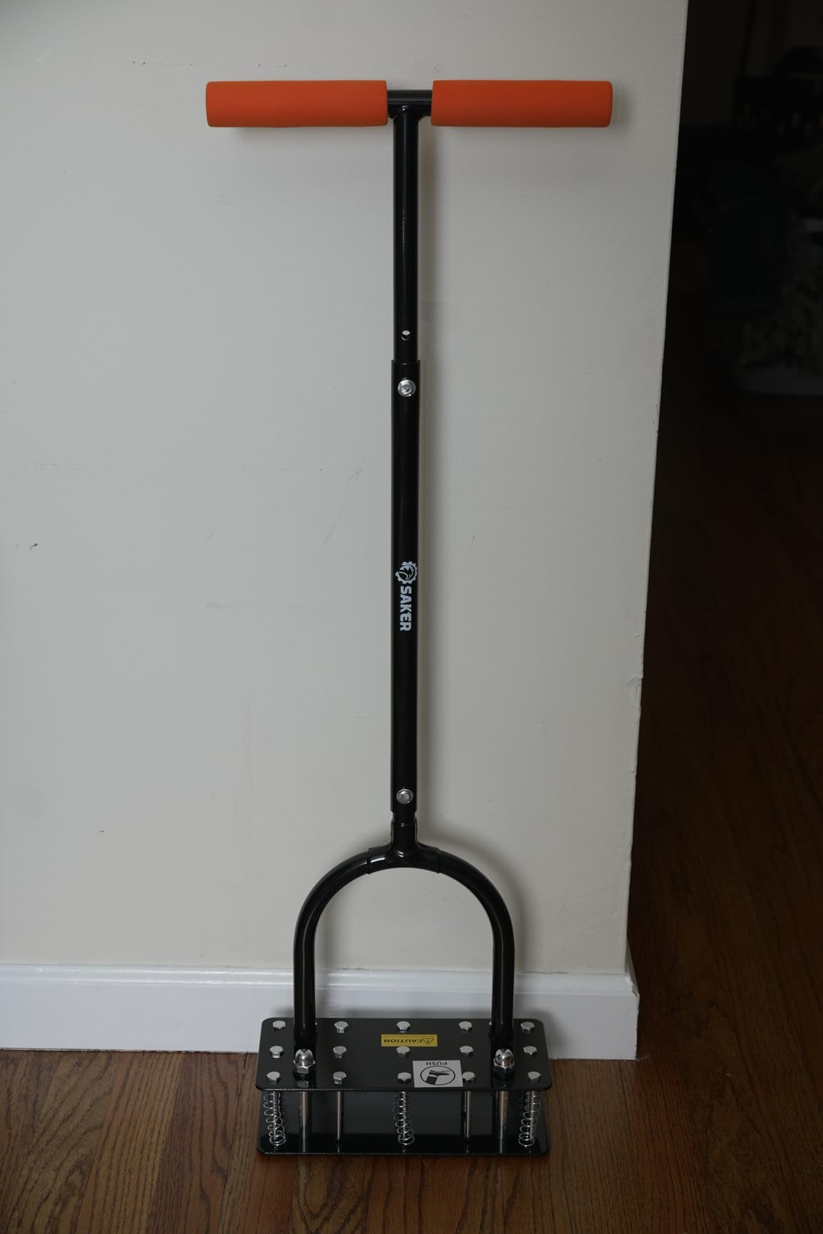 Saker Manual Lawn Aerator Tool with 15 Iron Spikes Black customer photo 2