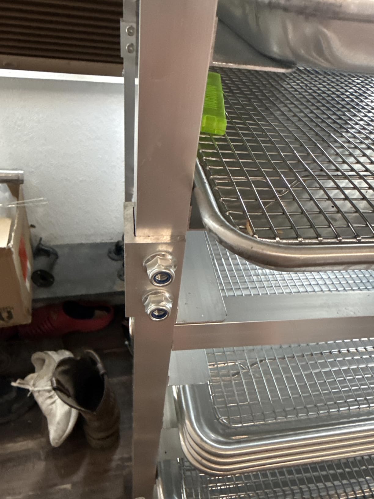 lopeztek Commercial 20-Tier Half & Full Sheet Pan Rack with Wheels | 1/2 & Full Sheet Pan|Baking Bread Cooling Rack|Speed Bun Rack|Bakery Rolling Cart|Dough Proofing customer photo 2