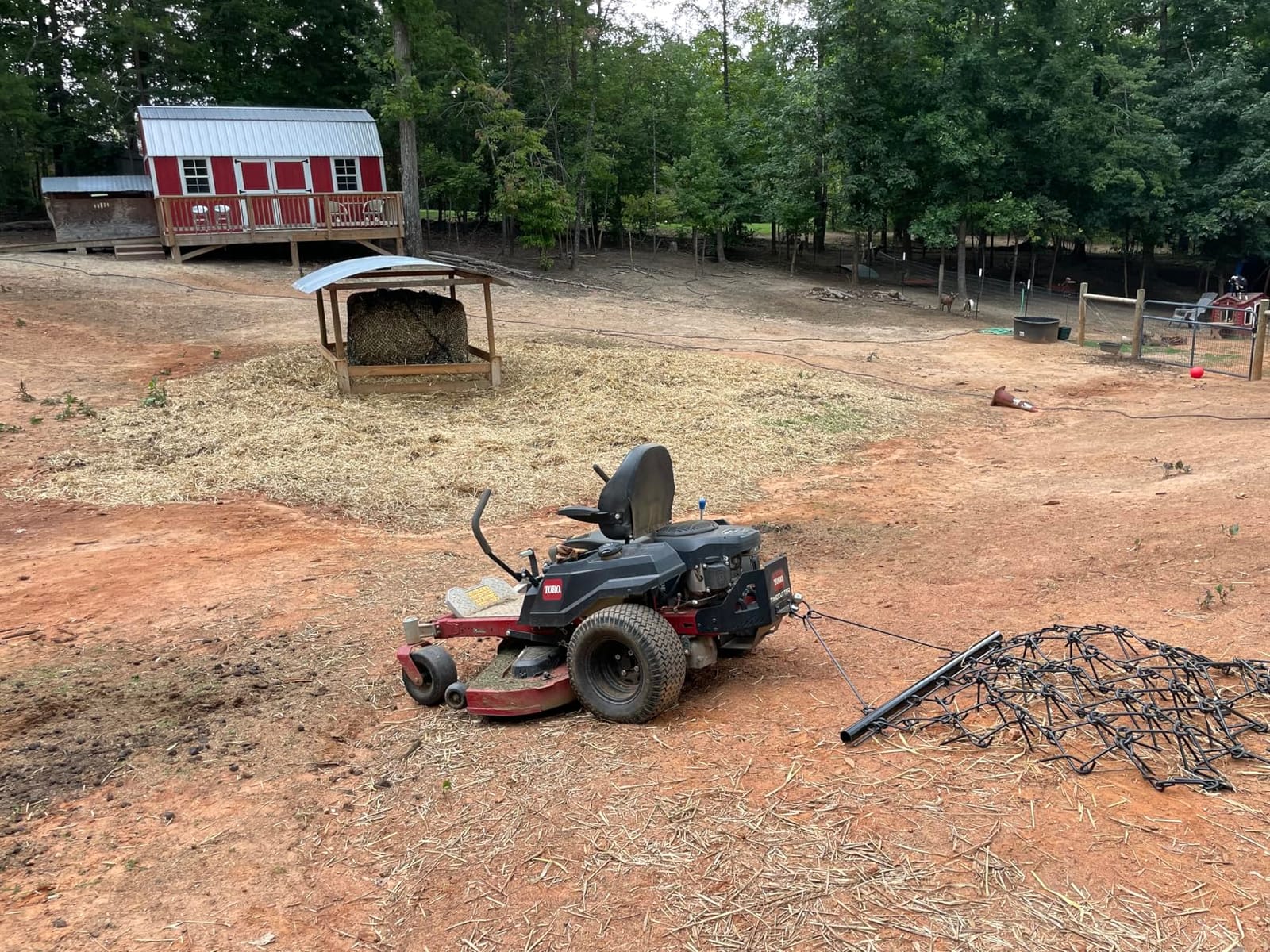 VEVOR Drag Harrow, 6 ft Tow-Behind Driveway Grader with Chain Harrow, Adjustable Width & 80lbs Load Capacity, Heavy Duty Lawn Leveling Rake, Fits ATVs UTVs Tractors customer photo 1