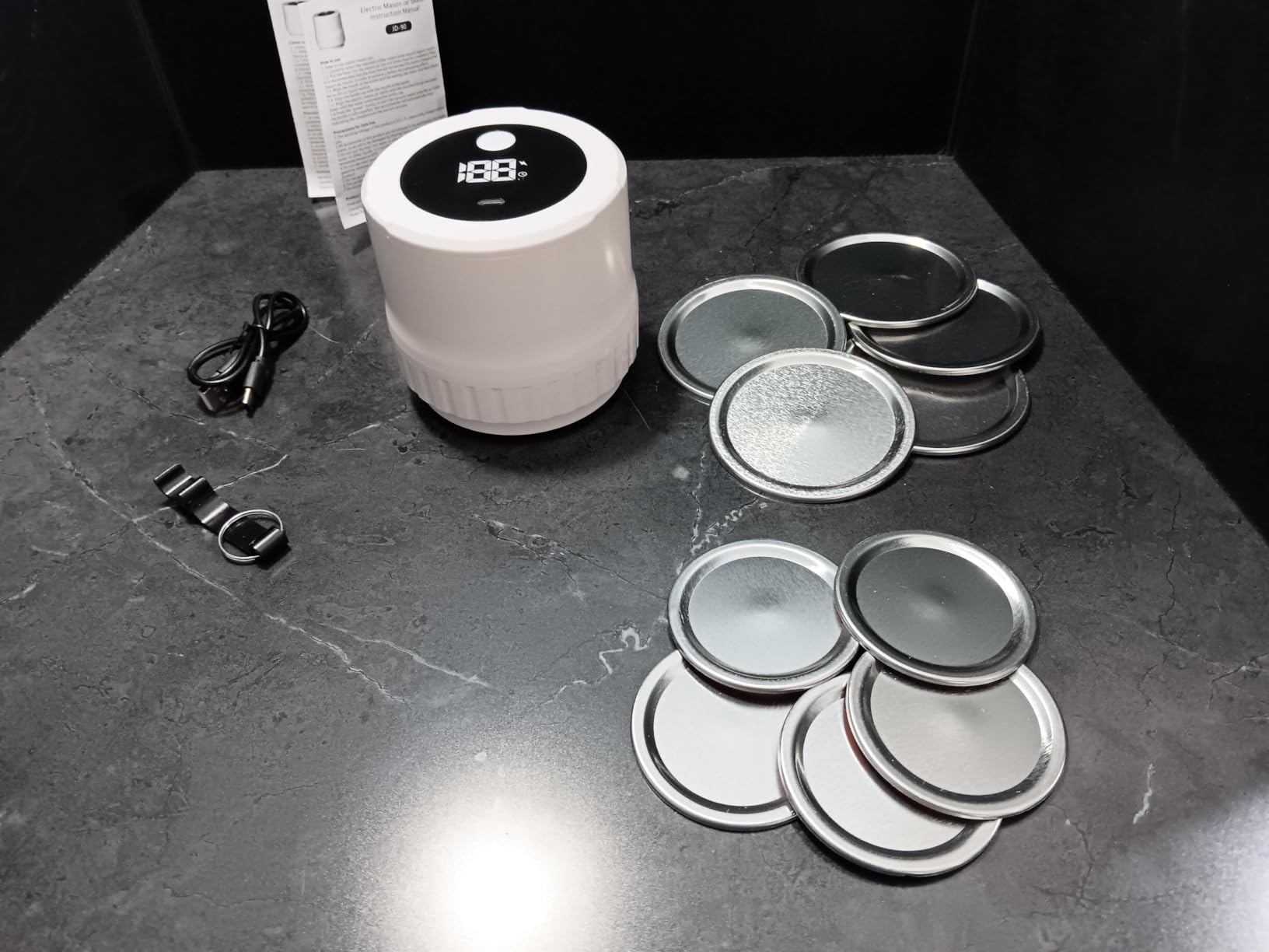 Mojgar Commercial Can Sealer Machine, Automatic 202 (55mm) Soda Can Sealer customer photo 2