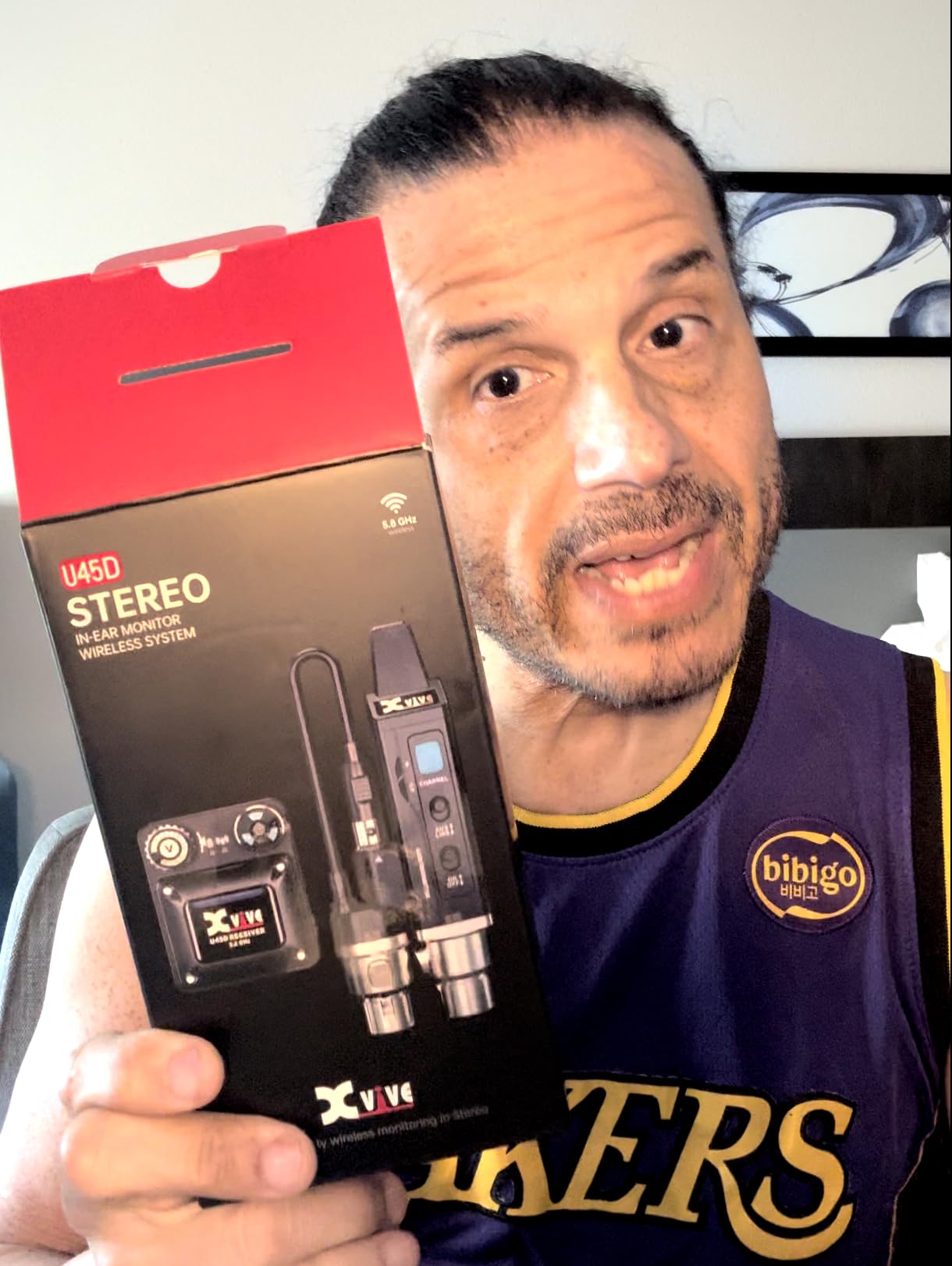 Xvive U45D True Stereo Wireless in-Ear Monitor System, 4 Monitoring Modes Stereo/L/R/Mix, 5.8GHz IEM for Musicians, Bands, Worship Teams, Dual XLR Inputs, Less Than 5ms Latency customer photo 2