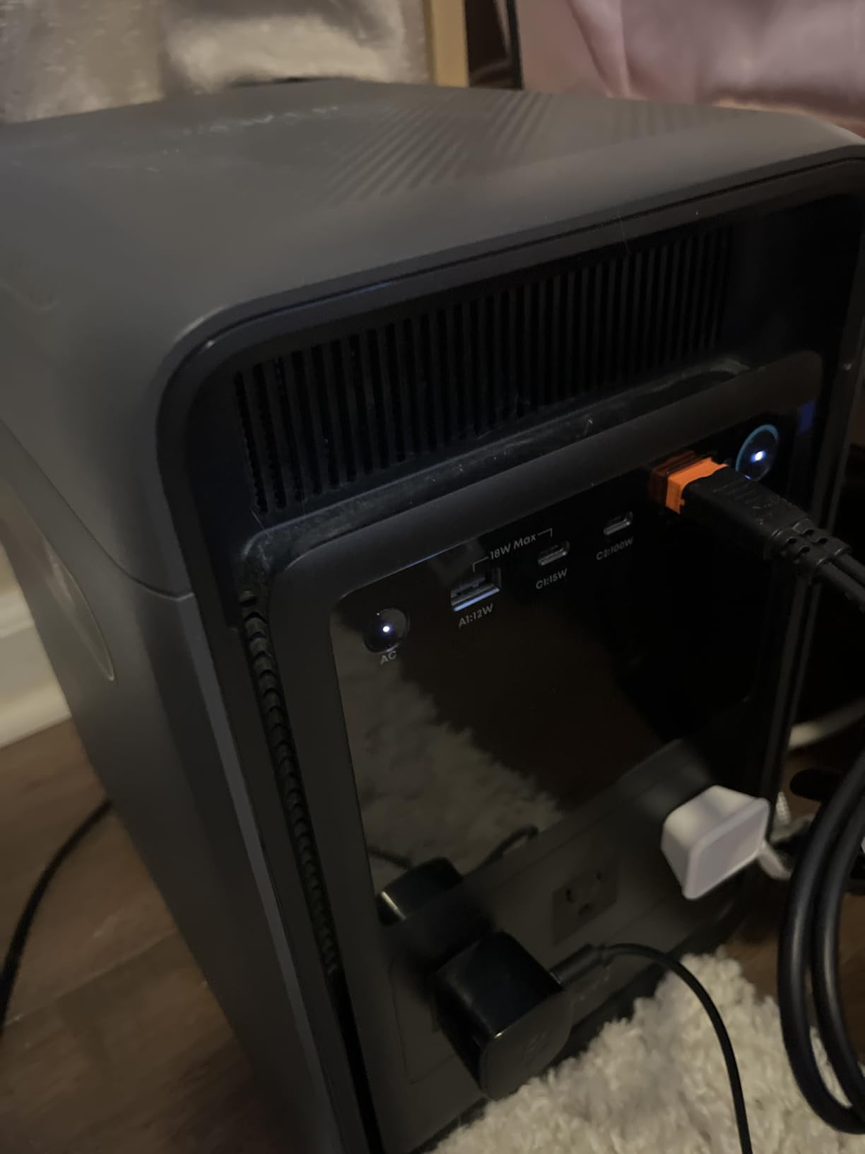 Anker SOLIX S2000 Portable Power Station, 2,010Wh, 3,000W Peak, Home Backup | LiFePO4 Battery, Up to 35-Hour Fridge Backup, 1,500W Solar Generator for Home, UPS, Outdoor, and Emergency Use customer photo 2