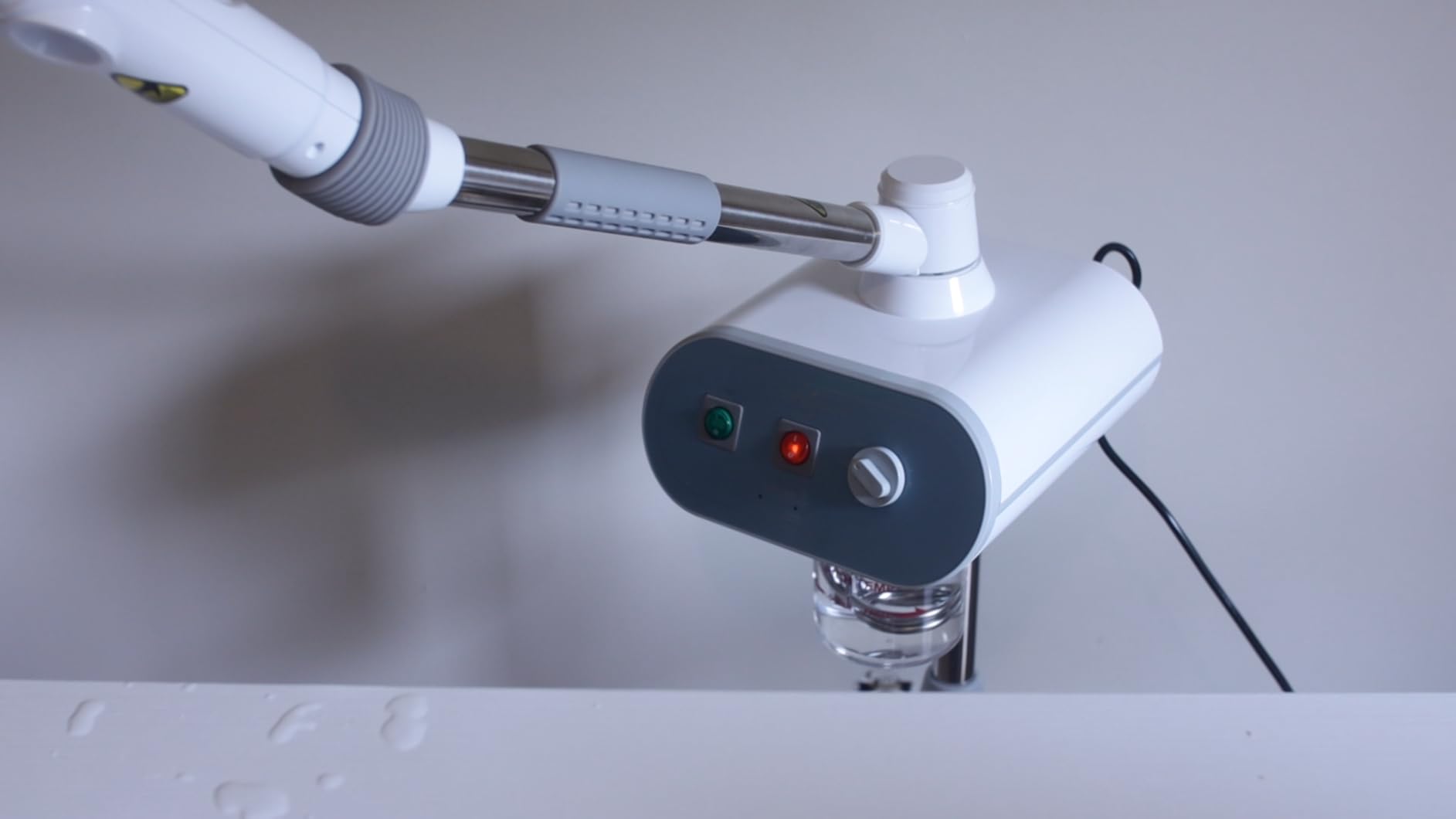 Professional Facial Steamer with Ozone, 700ml, 60-Min Timer | Professional facial steamer for deep cleansing and hydration with up to 35 minutes of steam, suitable for home and salon use customer photo 2