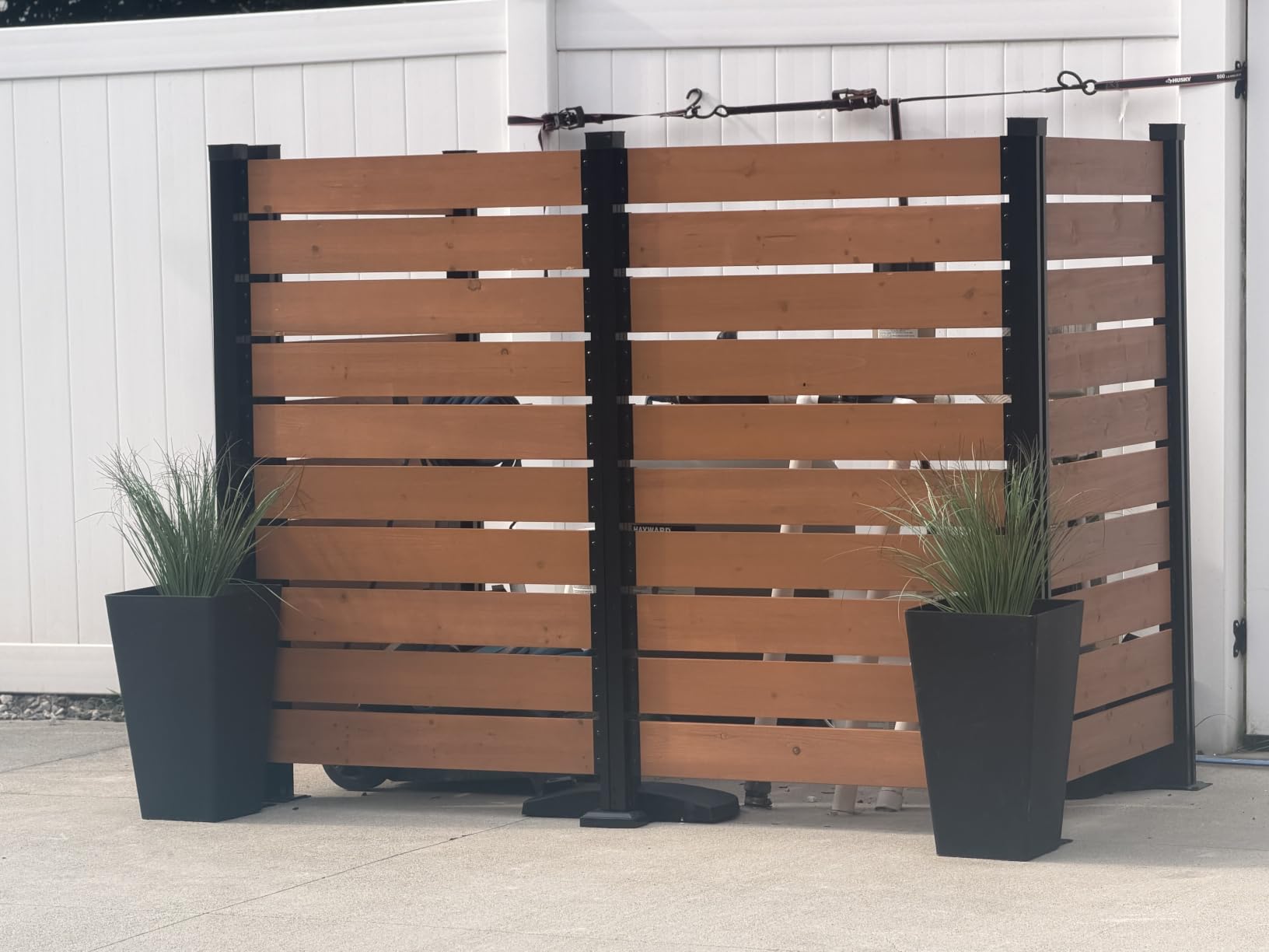 60''H x 78''W Outdoor No Dig Cedar Wood Fence Privacy Screen | with Aluminum Posts, Easy Assembly, for Hard Surface & Soil, Deck, Patio, Garden, Air Conditioner Enclosure, Wood (2 Panels) customer photo 2