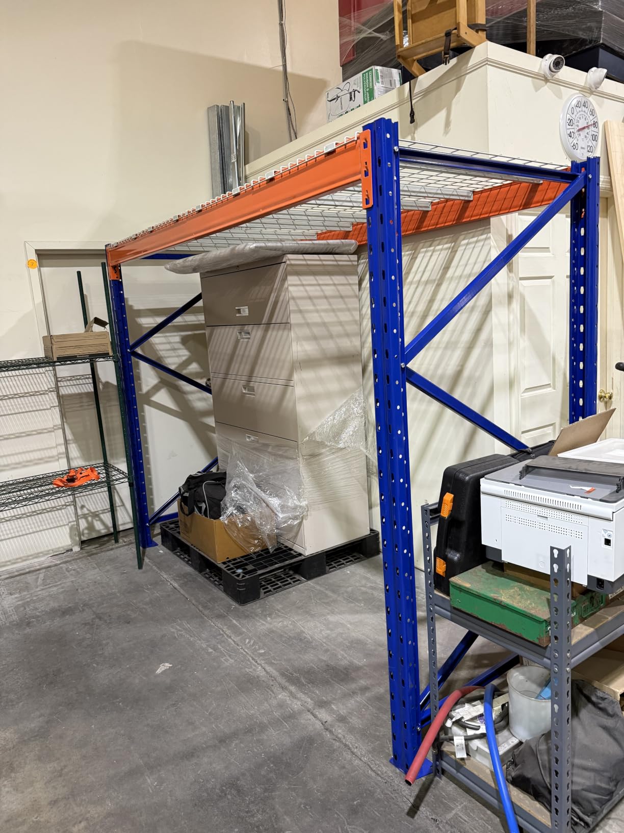 Heavy Duty Industrial Pallet Storage Rack, 78.7