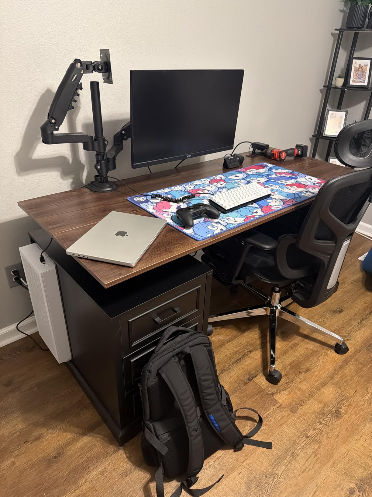 SEDETA Farmhouse L Shaped Electric Standing Desk with File Cabinet, 77 x 55'' Height Adjustable Home Office Computer Desk with 6 Drawers, Power Outlet, Sit Stand Desk, Black customer photo 1