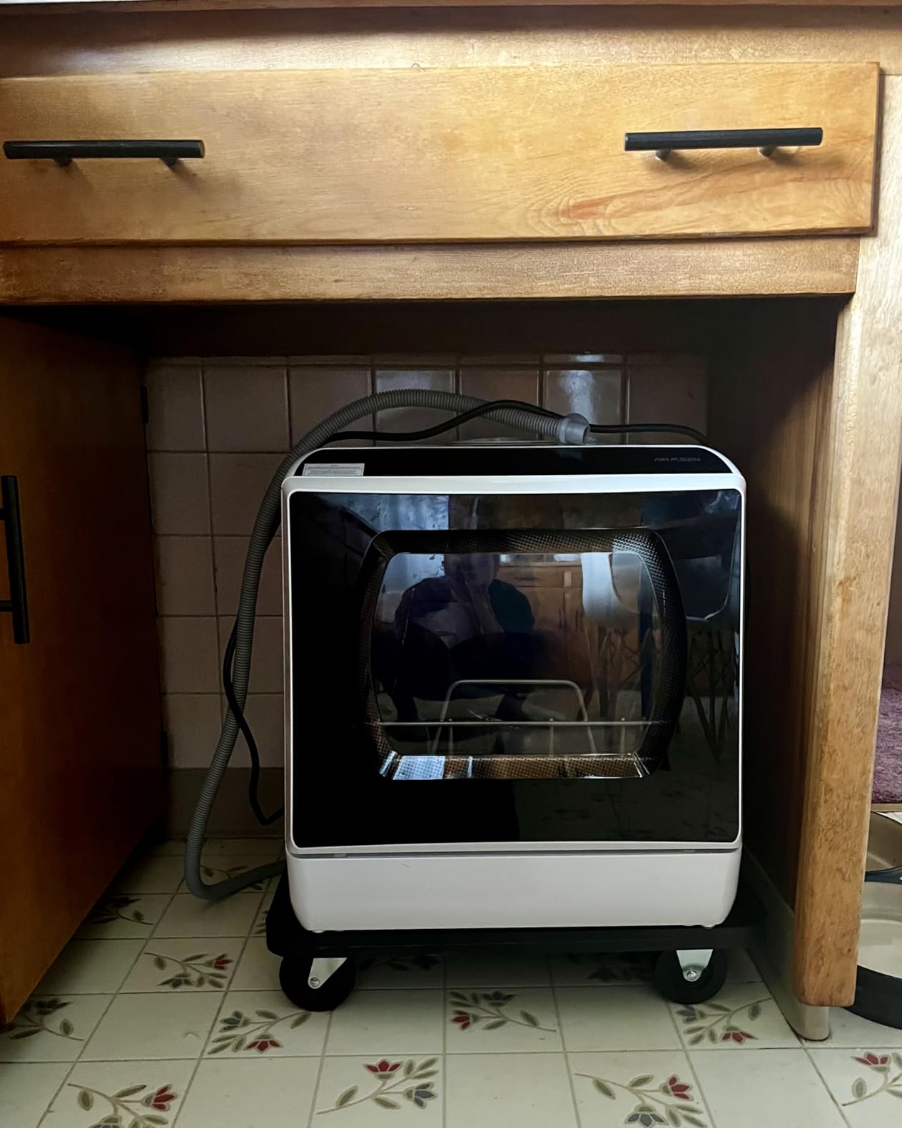 AIRMSEN Portable Countertop Dishwasher, No Hookup Needed customer photo 1
