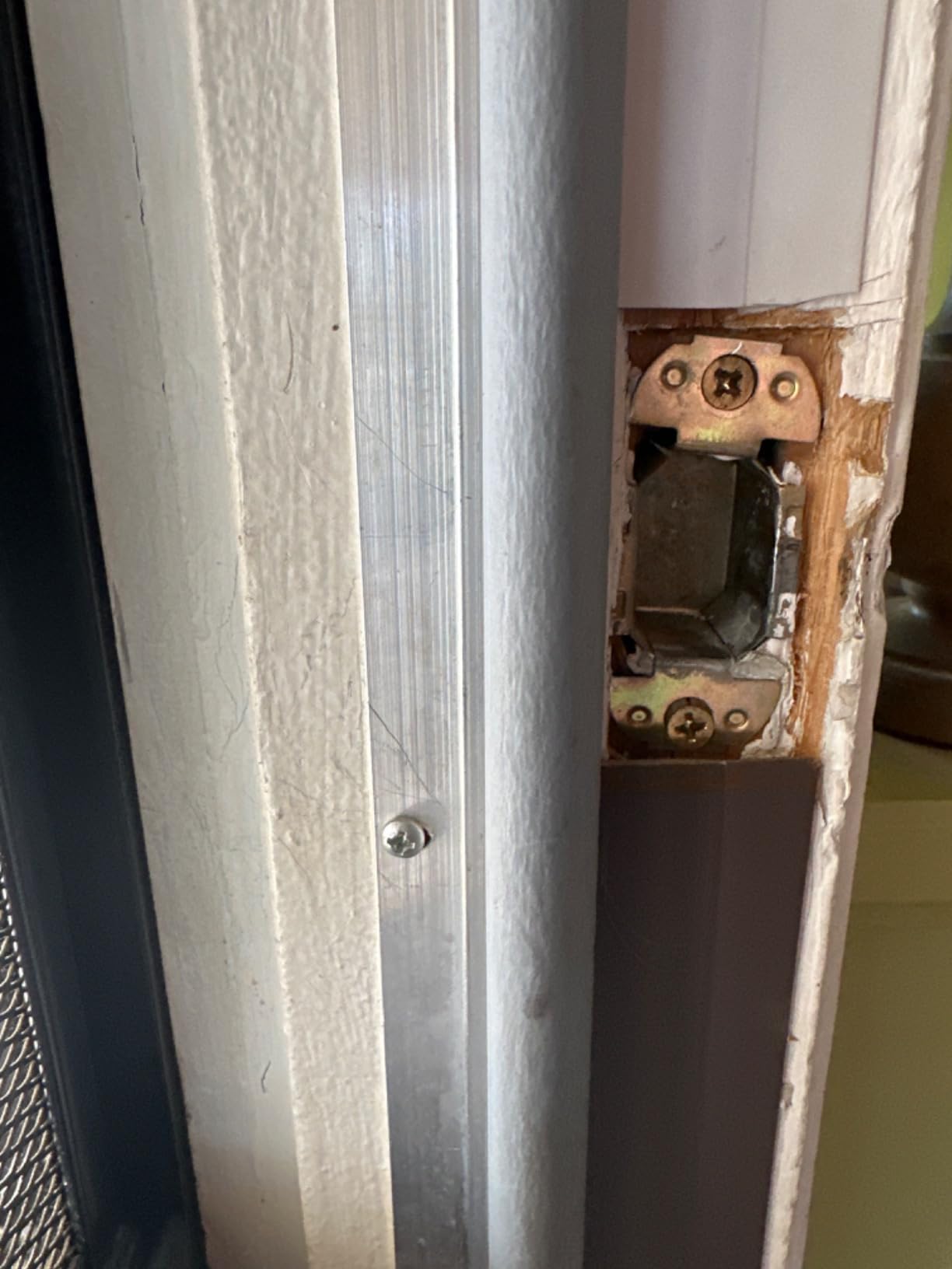 Schlage Electronic Keypad Deadbolt Lock, Camelot Trim, Satin Nickel customer photo 1
