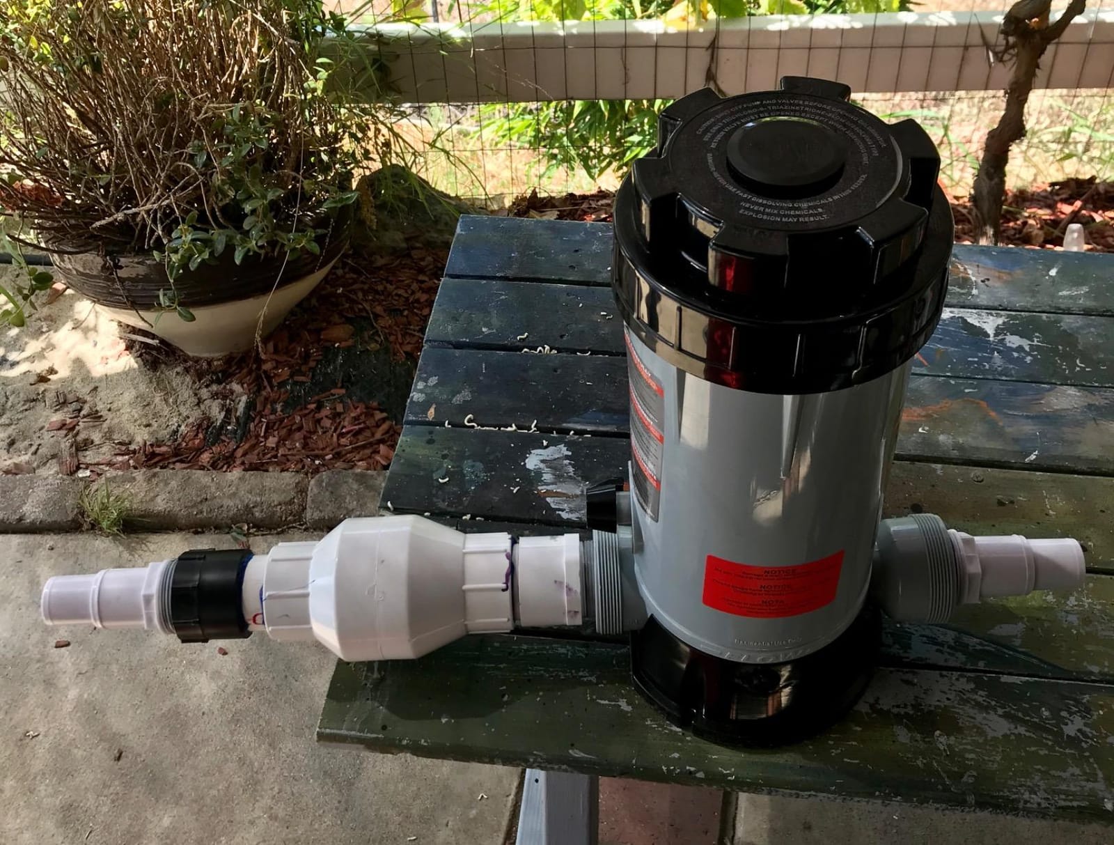 Blue Wave NA3424 In-line Automatic Chlorine Feeder for Above Ground Pools, 9-Pound,Gray,Black customer photo 1