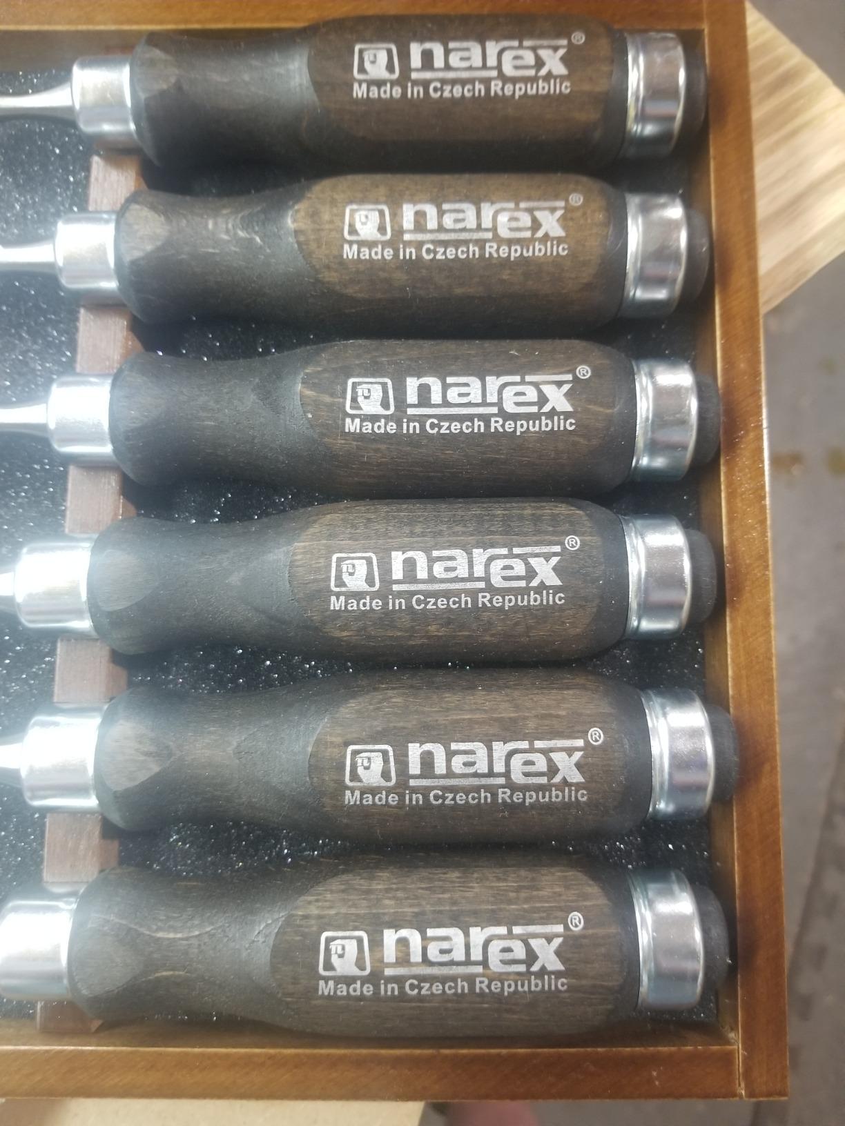 Narex 6 pc Set 6 mm (1/4), 10 (3/8), 12 (1/2), 16 (5/8), 20 (13/16), 26 (1-1/16) Woodworking Chisels in Wooden Presentation Box 853053 customer photo 2