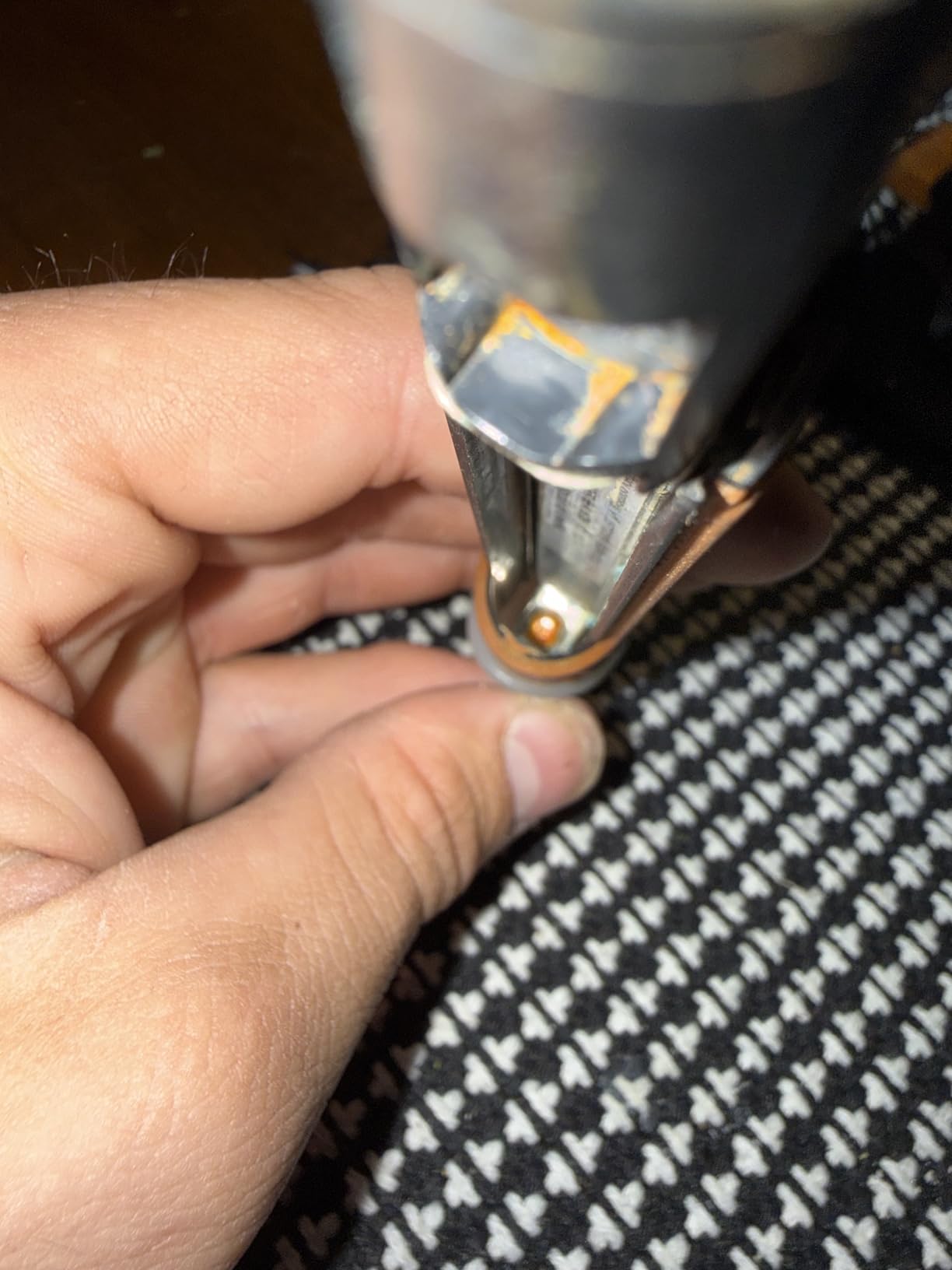 Southwire Tester NCVD - Detects AC Voltage with Audible & Visual Alerts - Auto Power Off - Dual Flashlights - CAT IV 600V Safety Rating customer photo 1