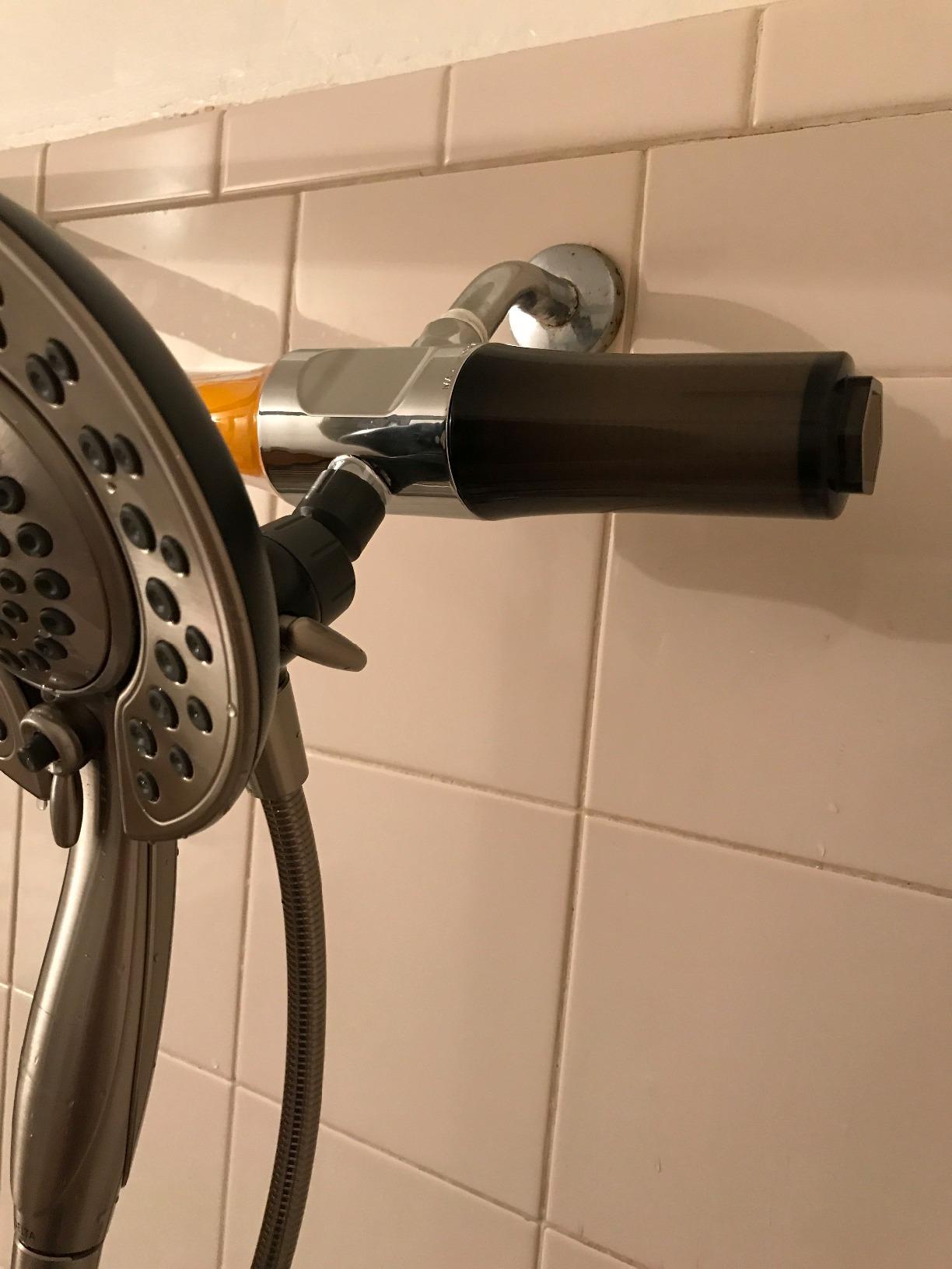 Sonaki Inline 6 Stage Vitamin C Shower Filter Removes Chlorine And Impurities Hard Water Shower Filter Softens Water -Younger Healthier Skin & Hair, Relieves Dandruff, Dry Skin & Better Overall Health customer photo 1