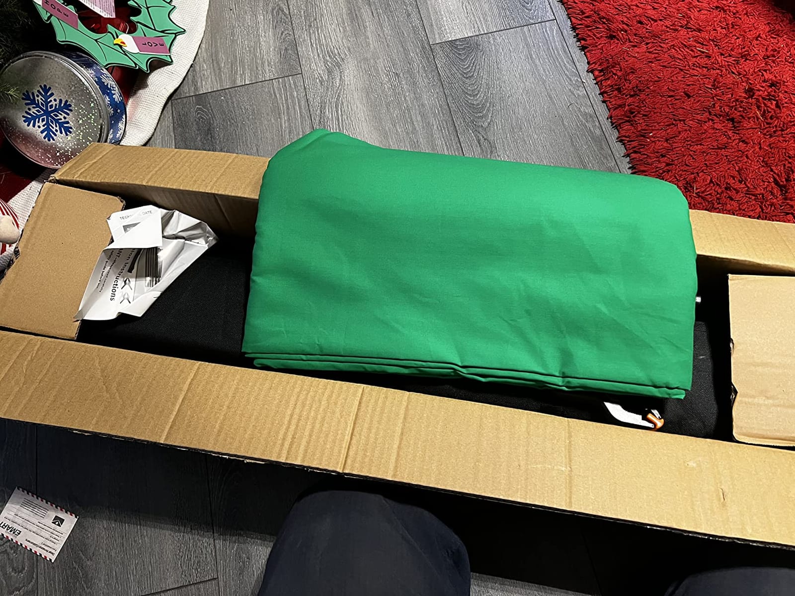 EMART Green Screen Backdrop Kit, 8.5x10FT Stand with 10x12FT Backdrop customer photo 1