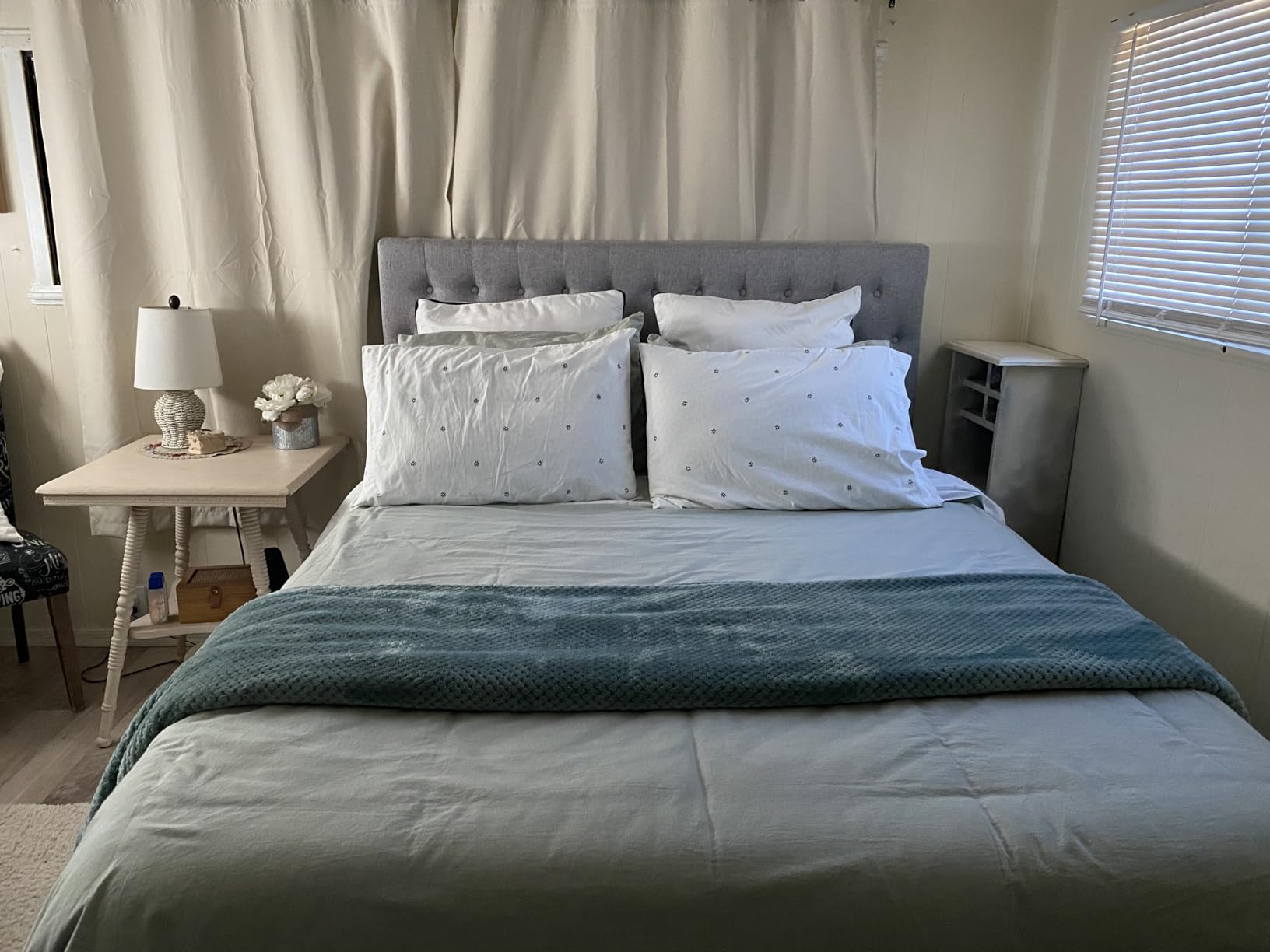 Kingfun Headboards for King Size Bed in Modern Button Design, Premium Linen Fabric Upholstered Tufted Bed Headboard, Adjustable Solid Wood Head Board, Grey customer photo 1